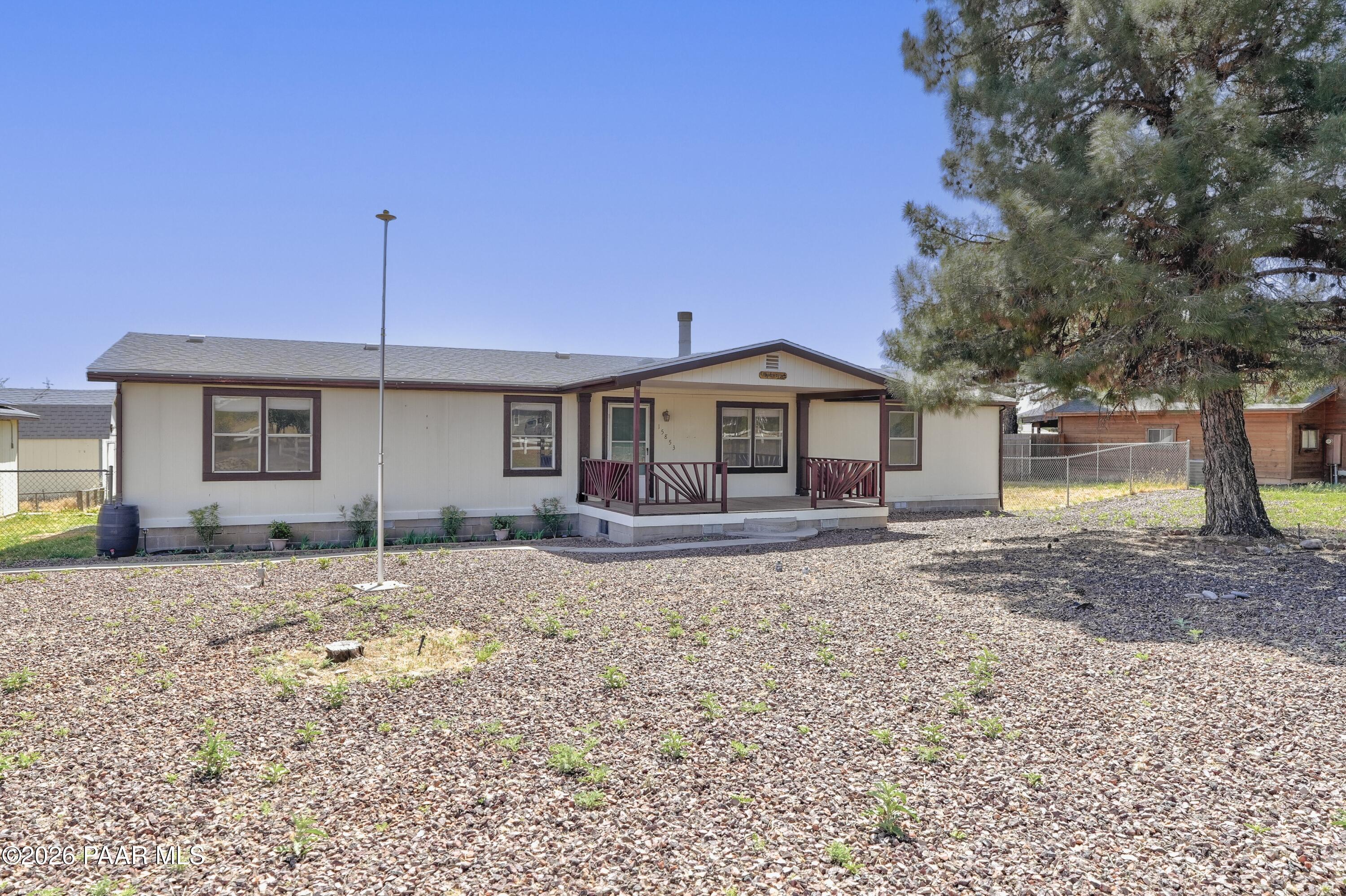 15853 S Maverick Trail