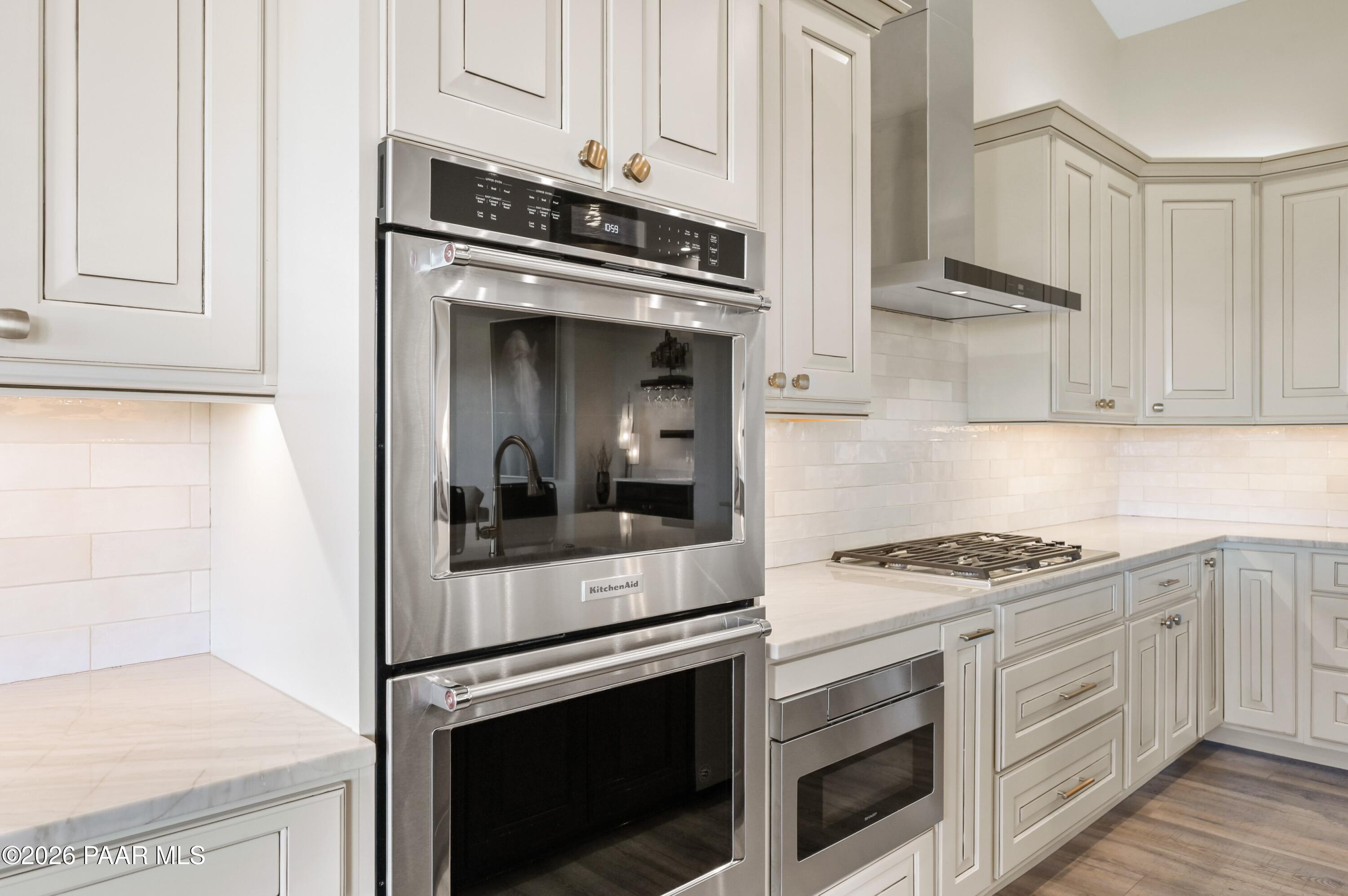 15355 N High Lonesome Way