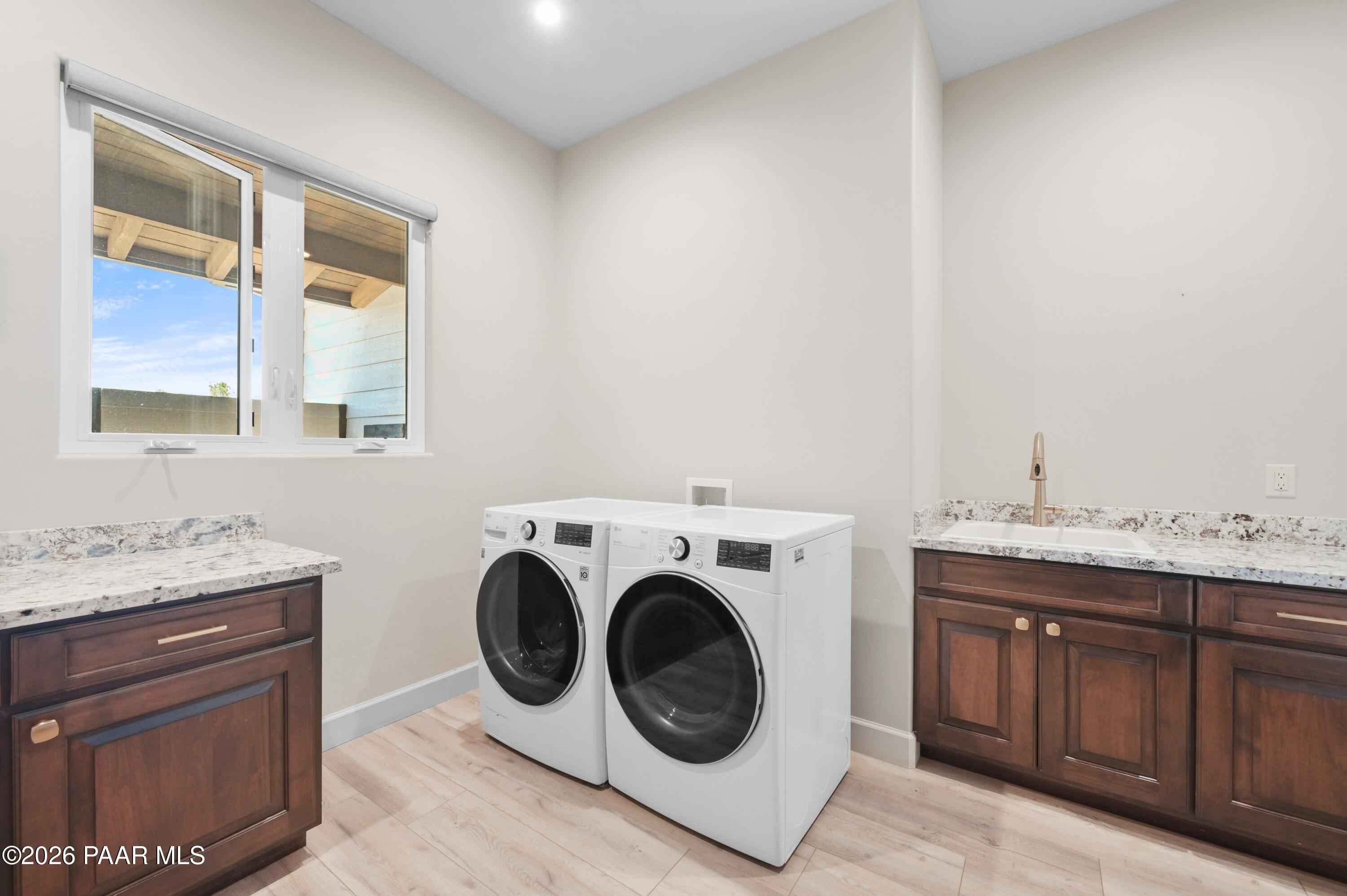 15355 N High Lonesome Way