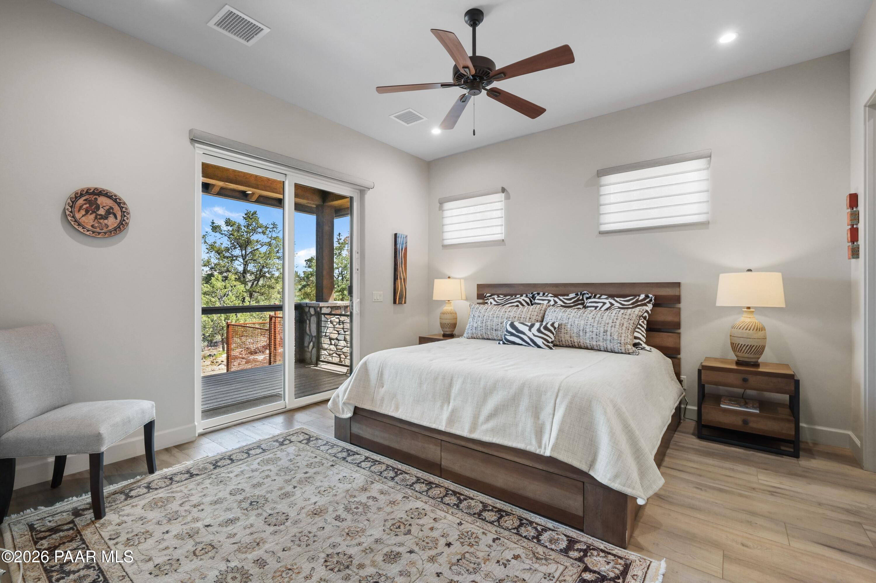 15355 N High Lonesome Way