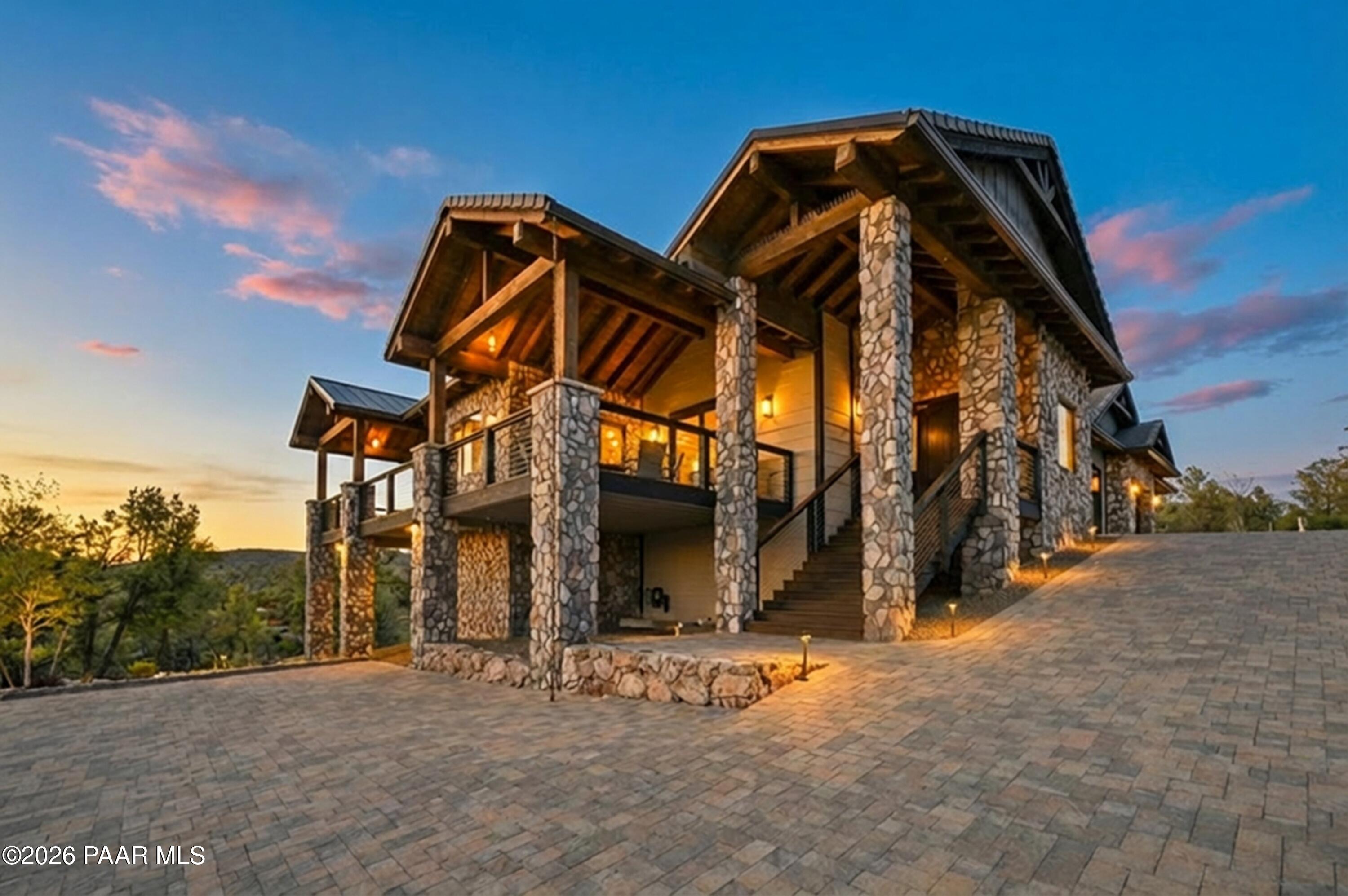 15355 N High Lonesome Way