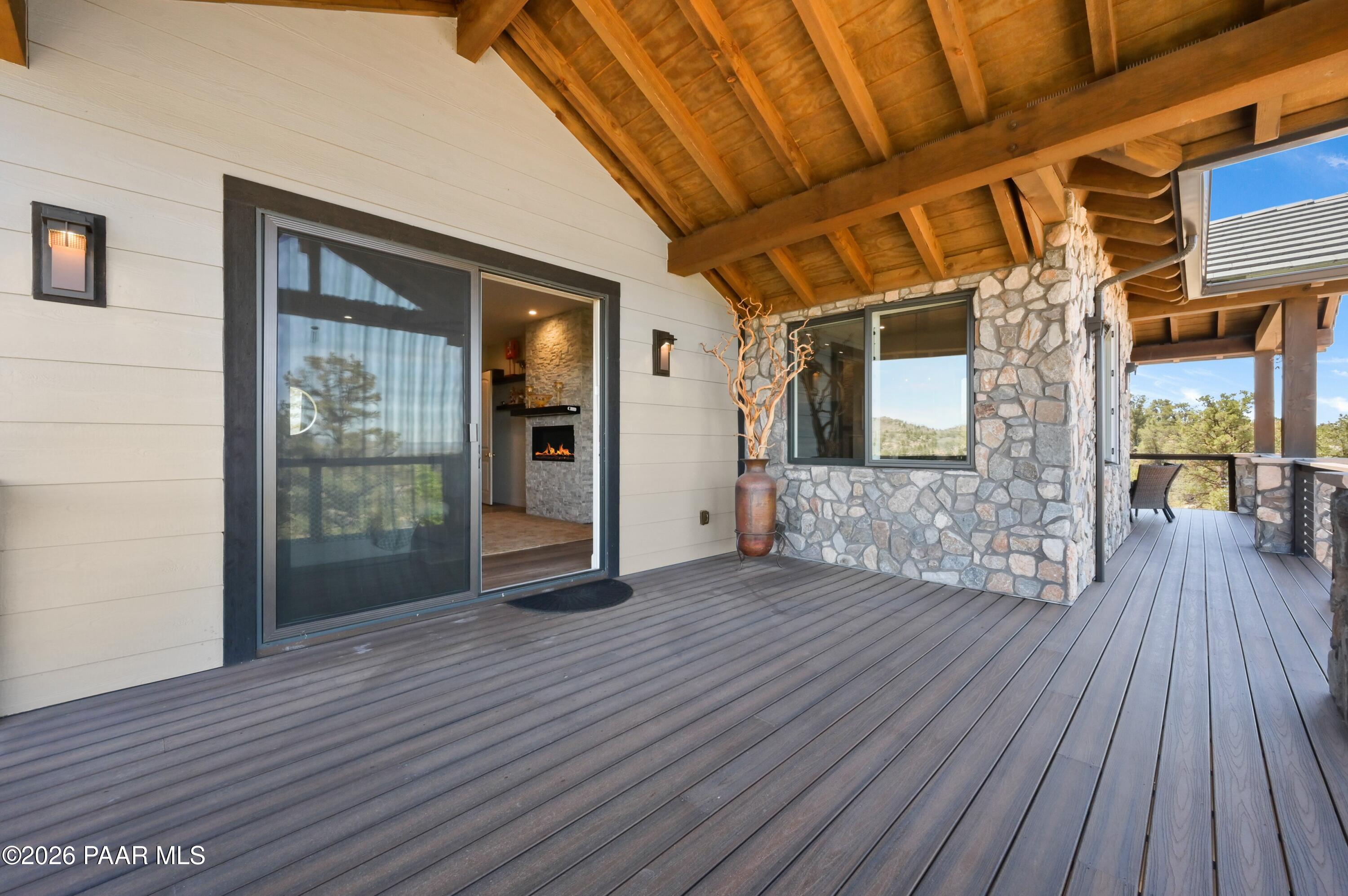 15355 N High Lonesome Way