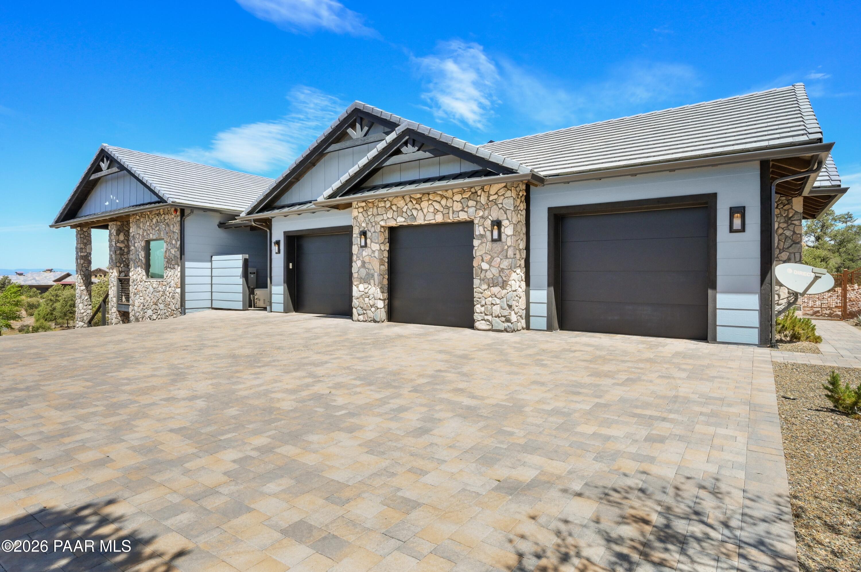 15355 N High Lonesome Way