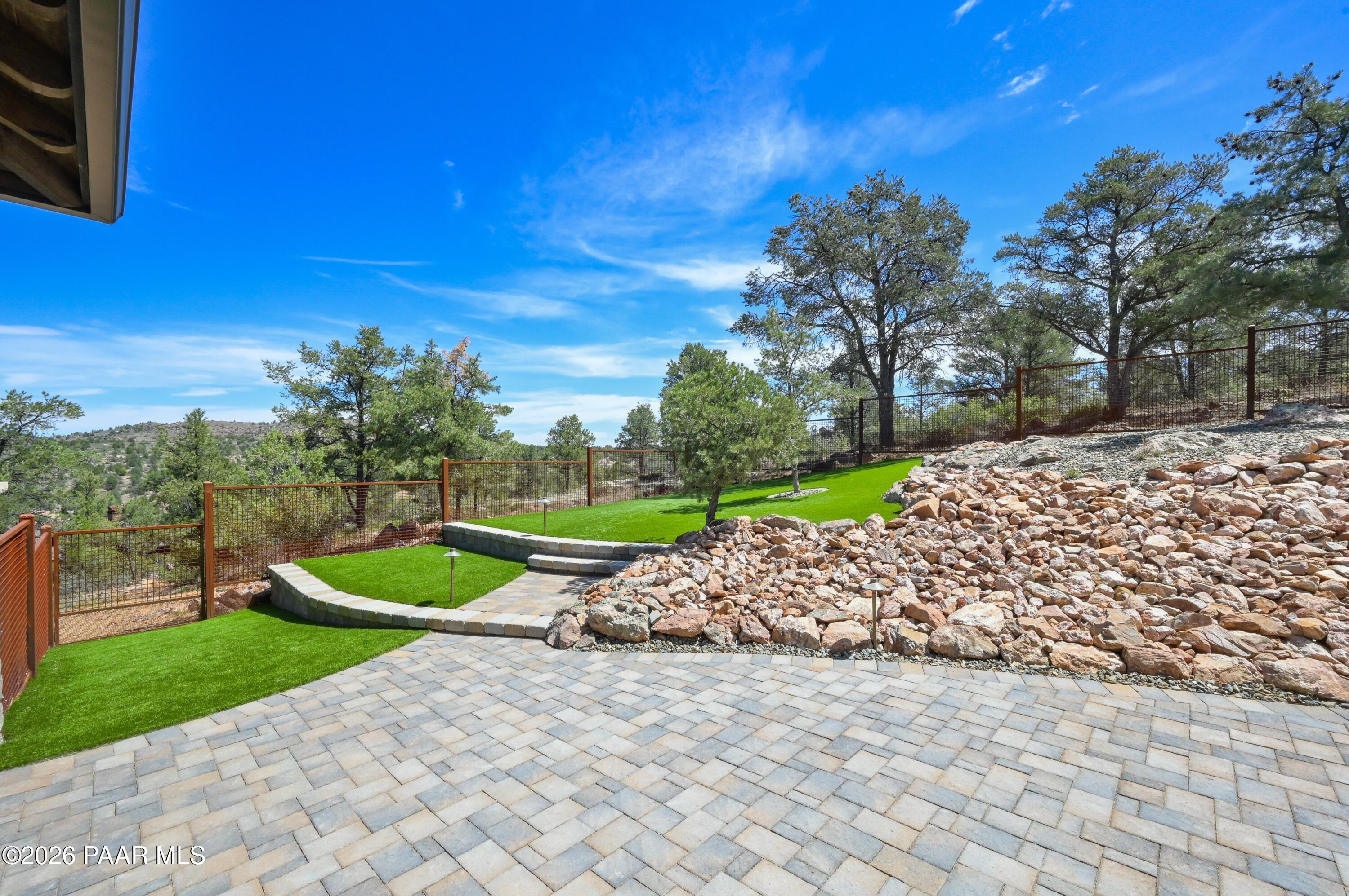 15355 N High Lonesome Way