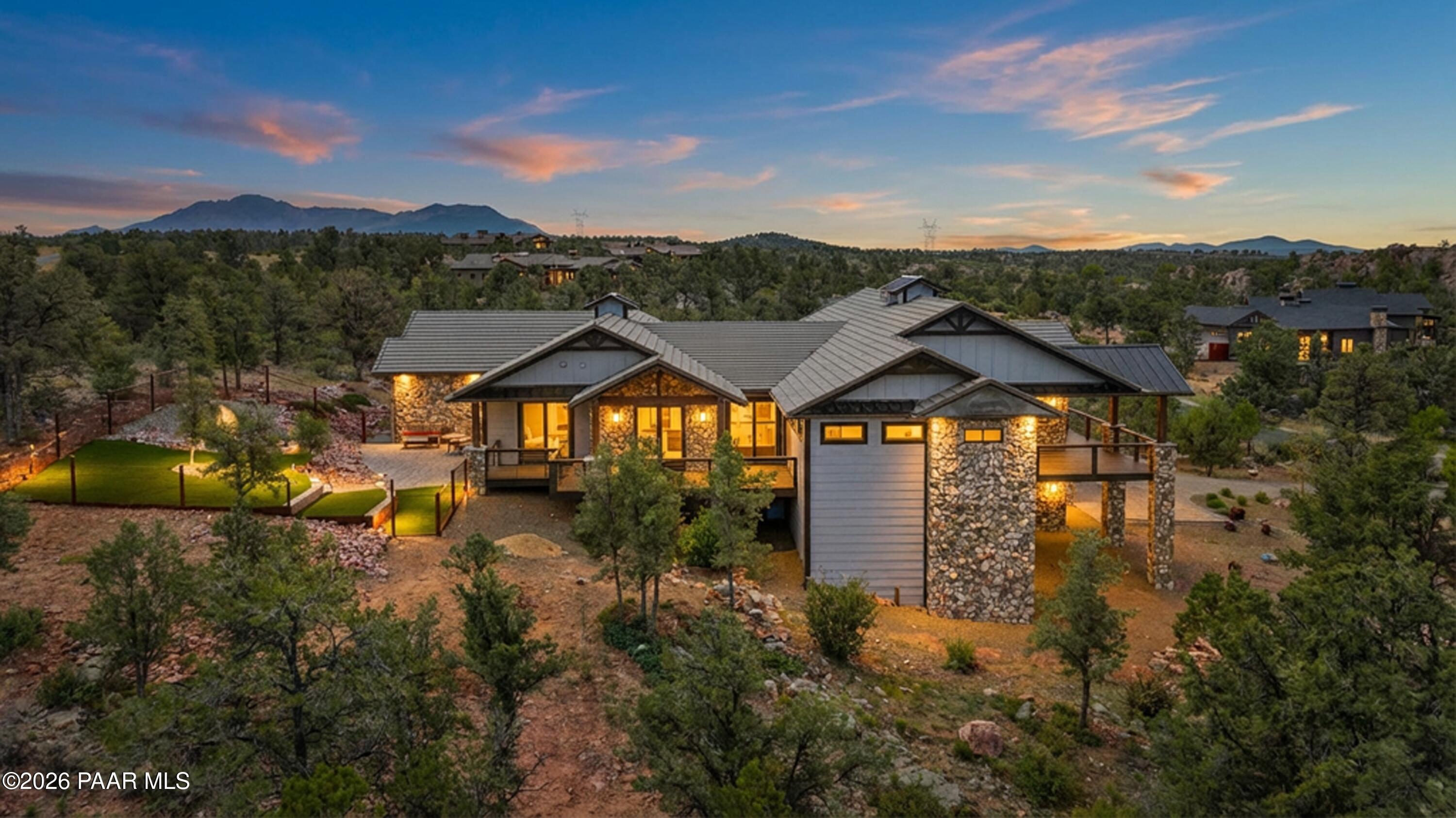 15355 N High Lonesome Way