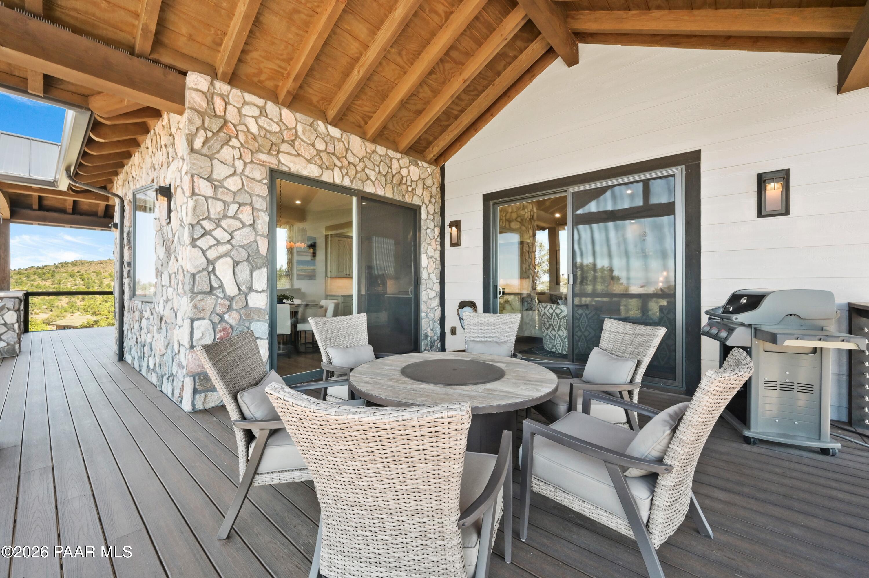 15355 N High Lonesome Way