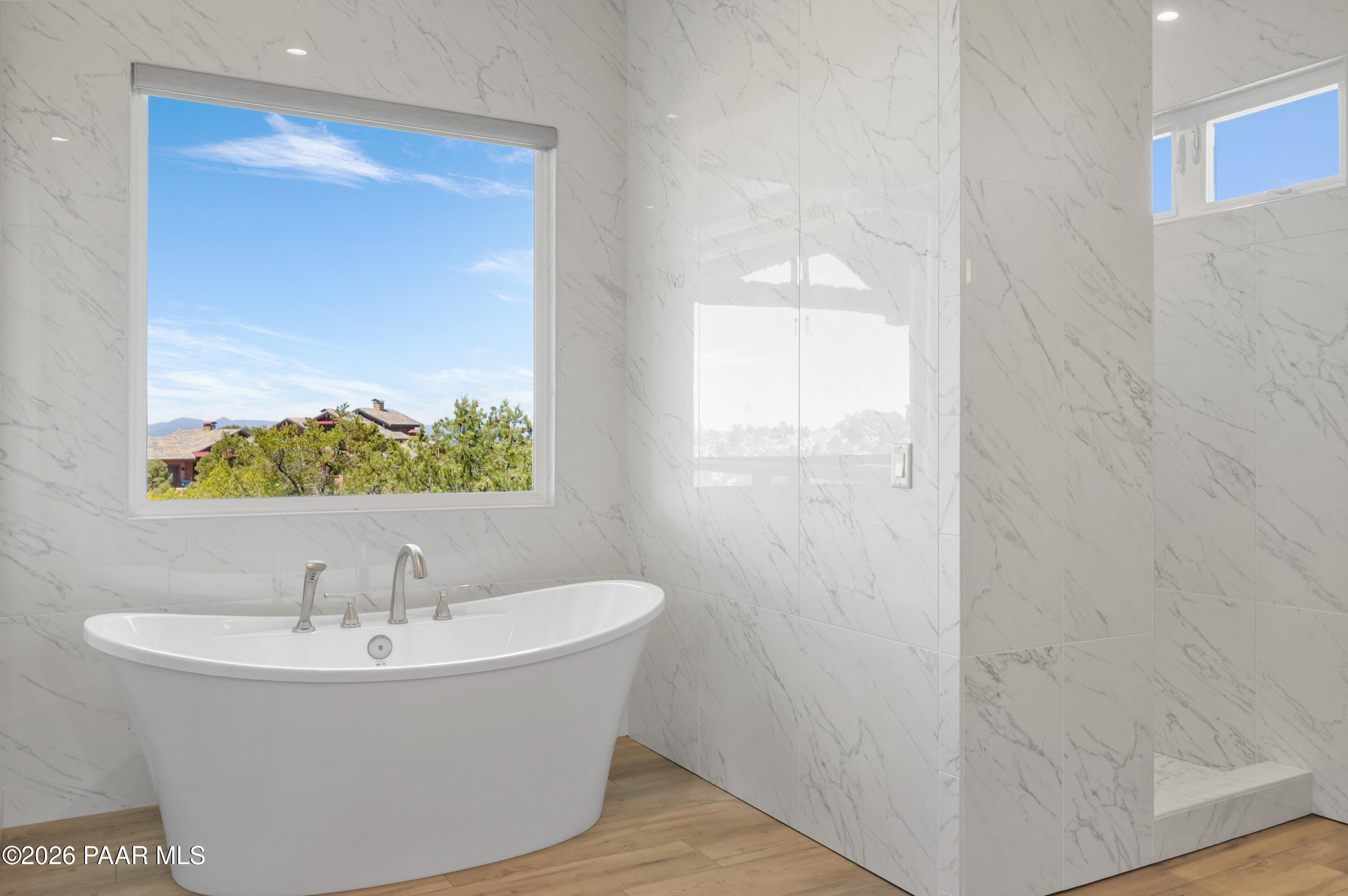 15355 N High Lonesome Way