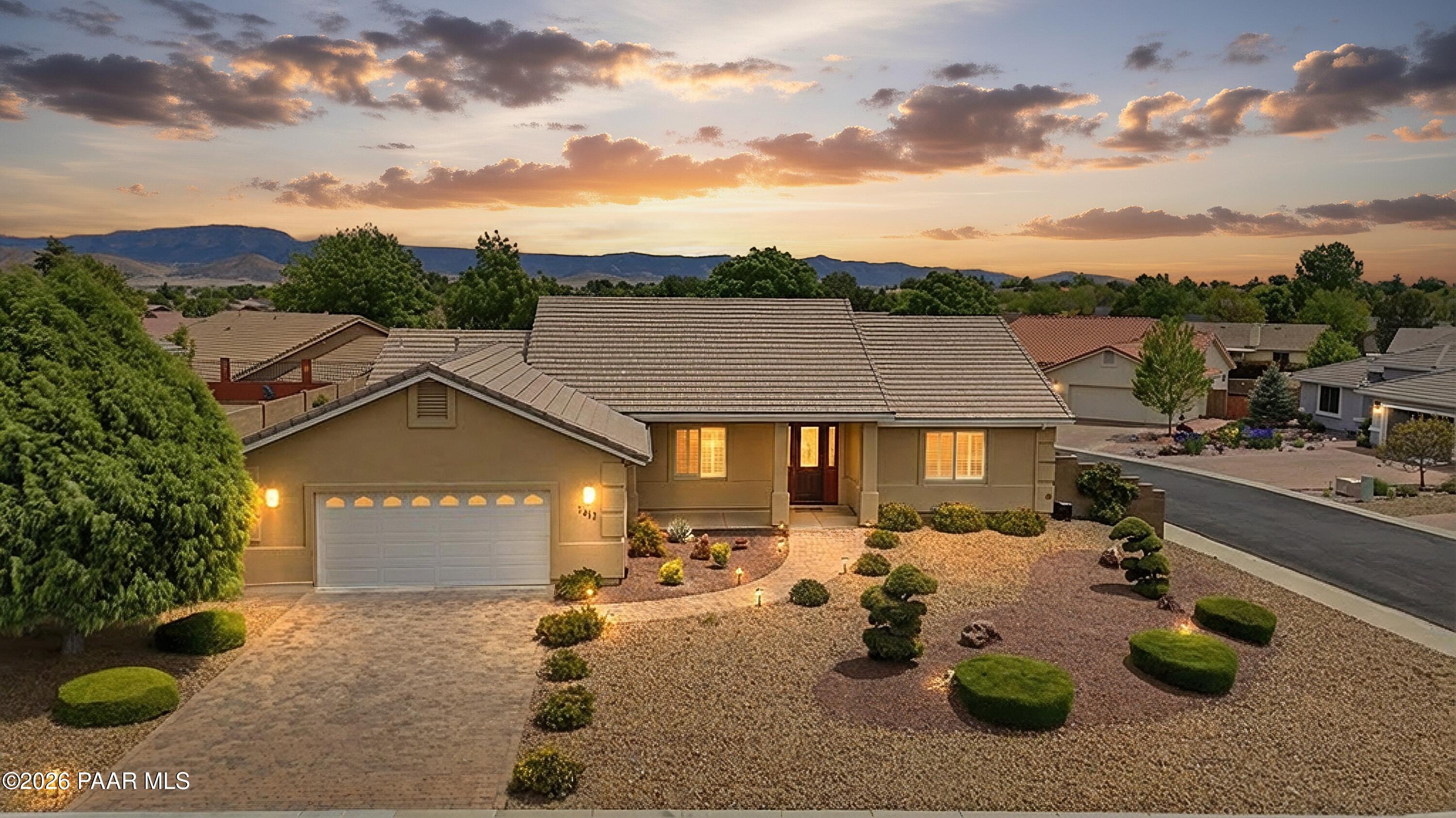 7413 N Park Crest Lane