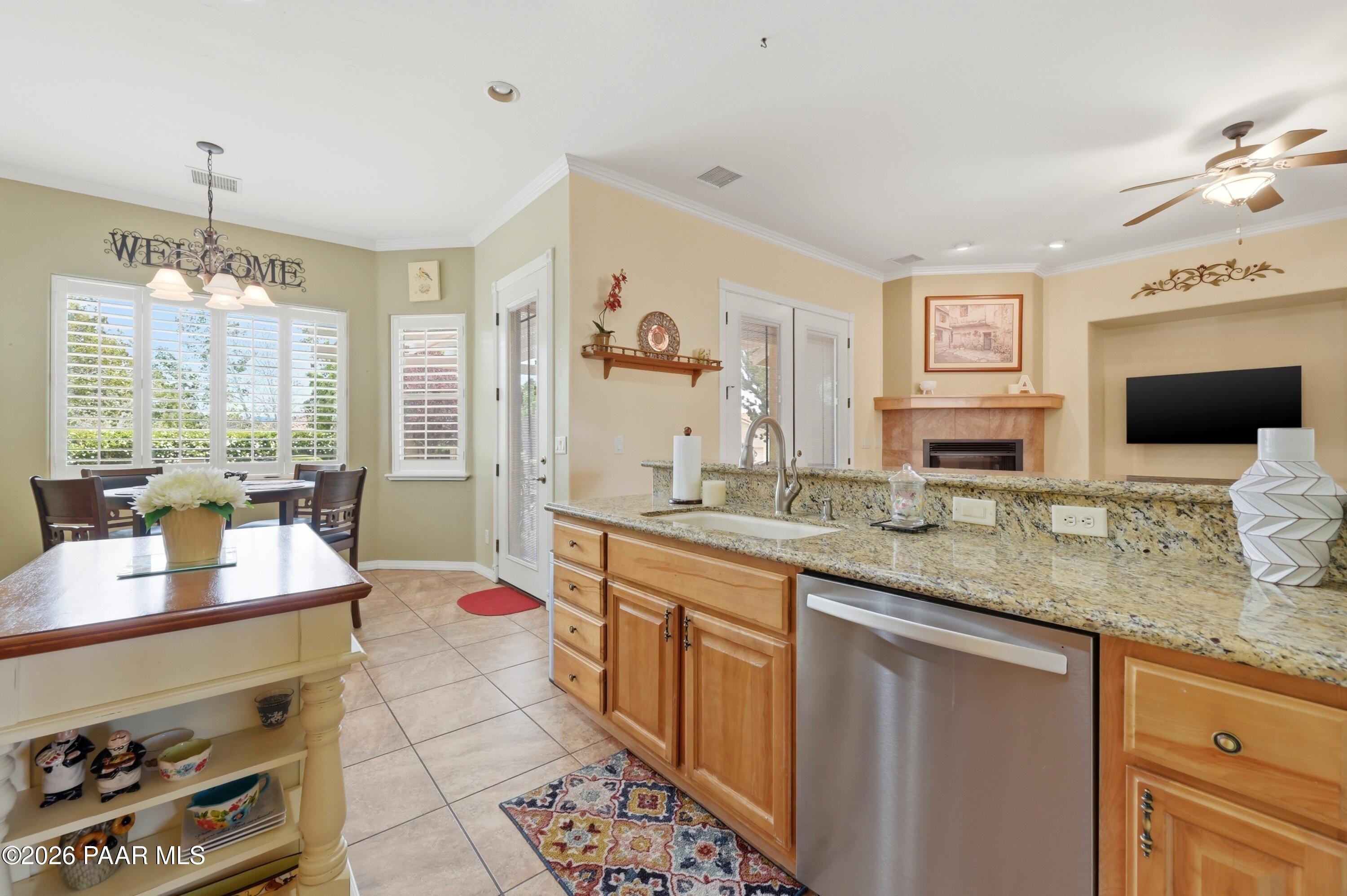 7413 N Park Crest Lane