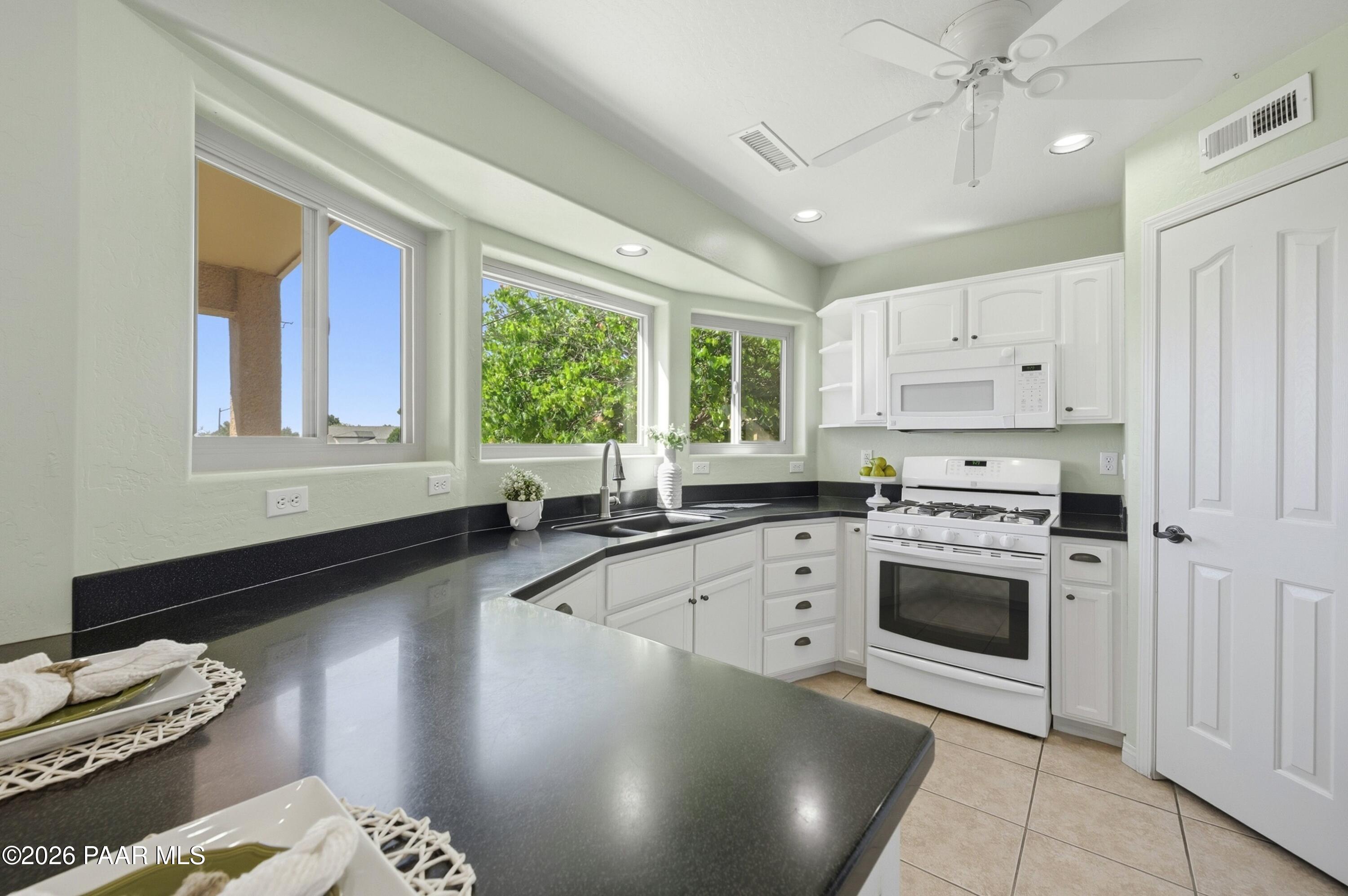 7089 E Painted Vista Ct
