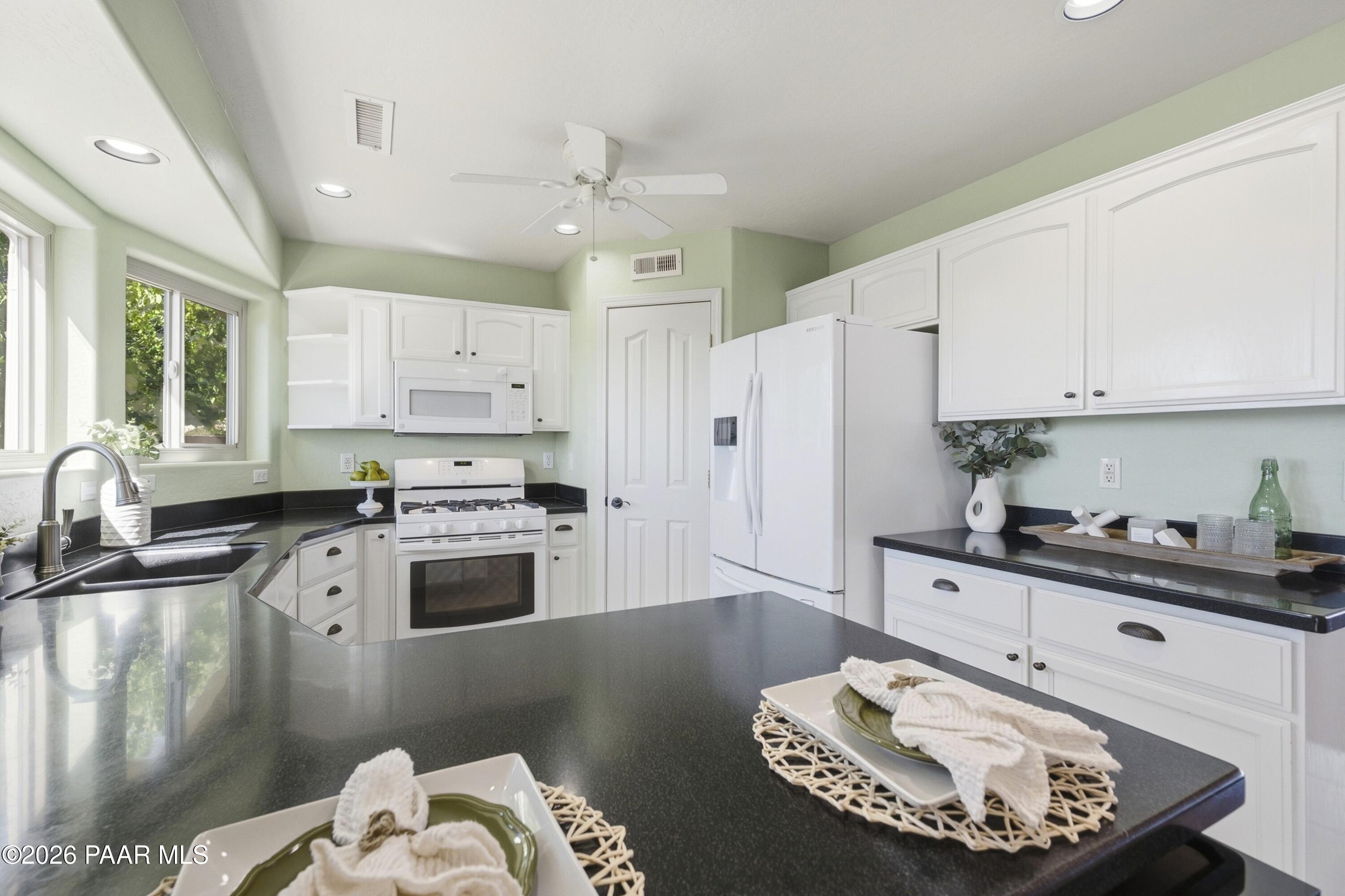7089 E Painted Vista Ct