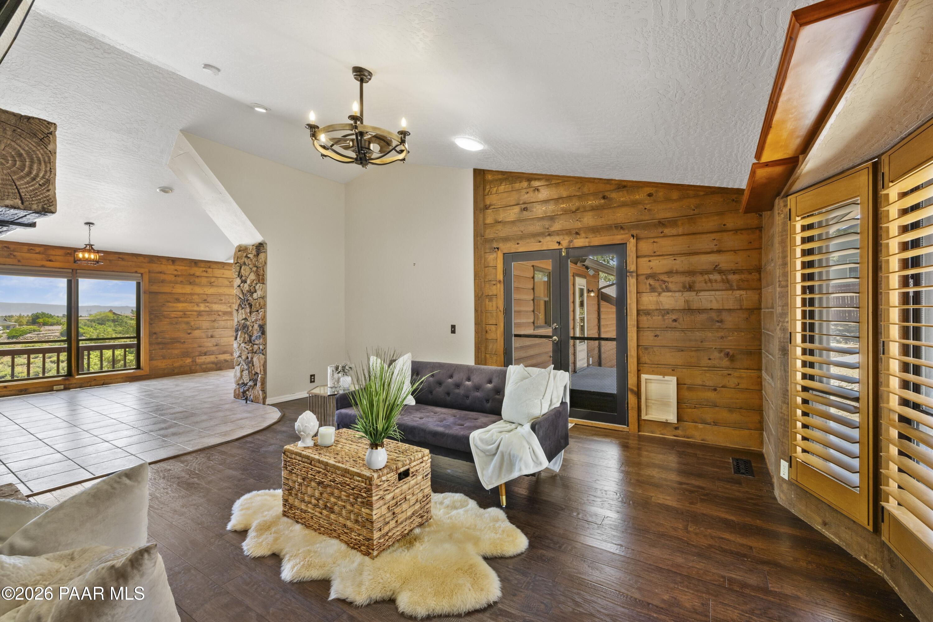 4720 Cody Drive