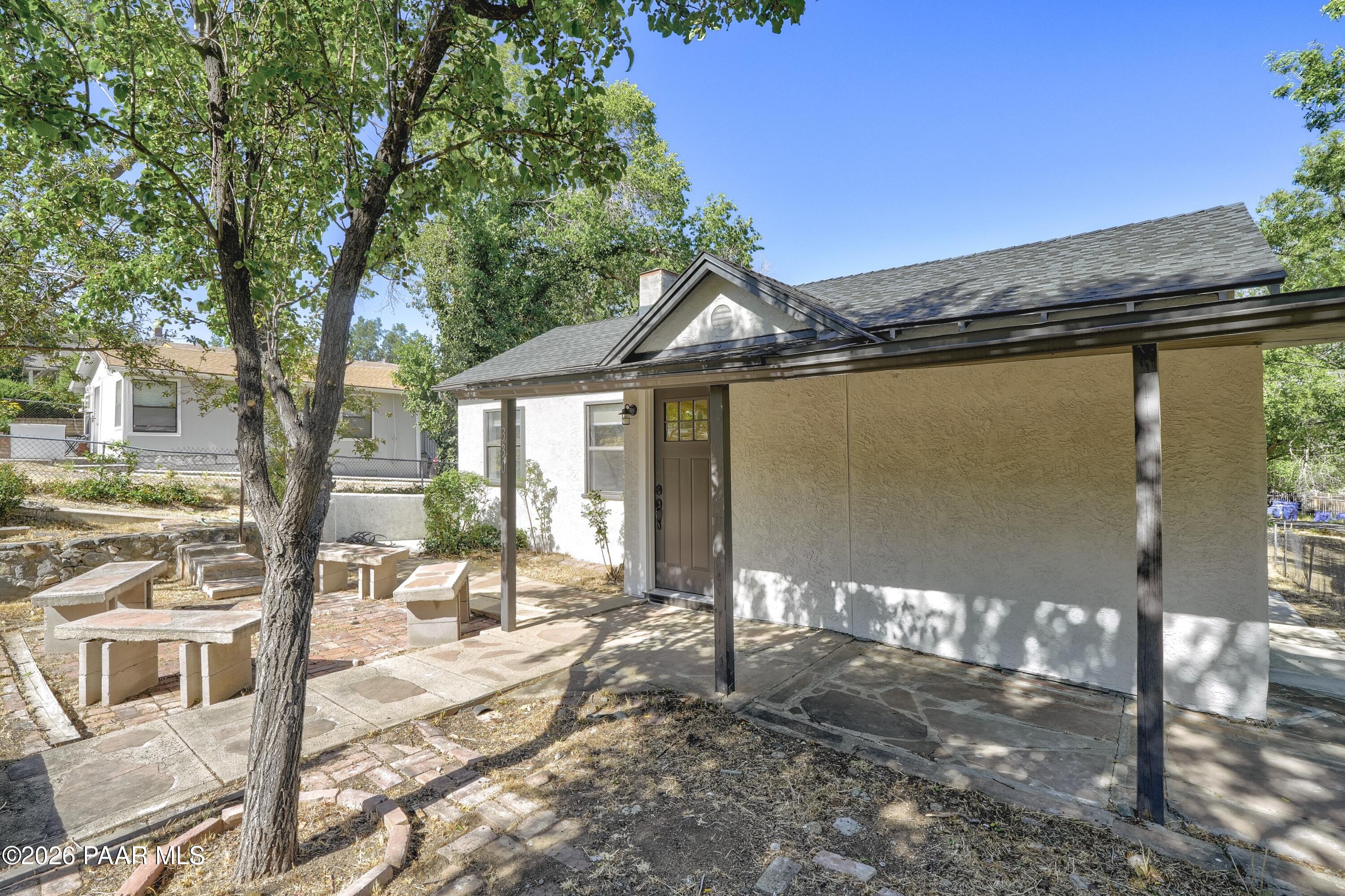 330 S Pleasant Street