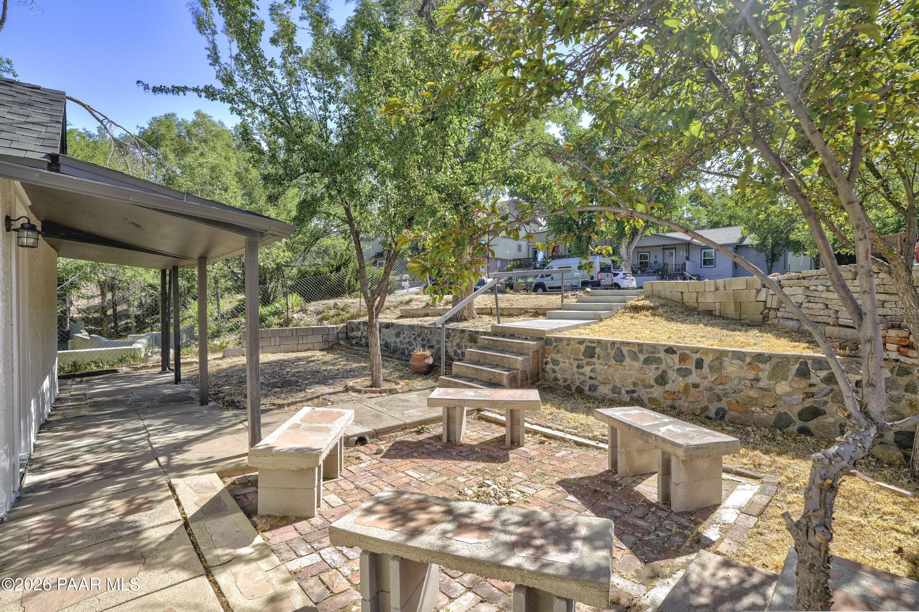 330 S Pleasant Street