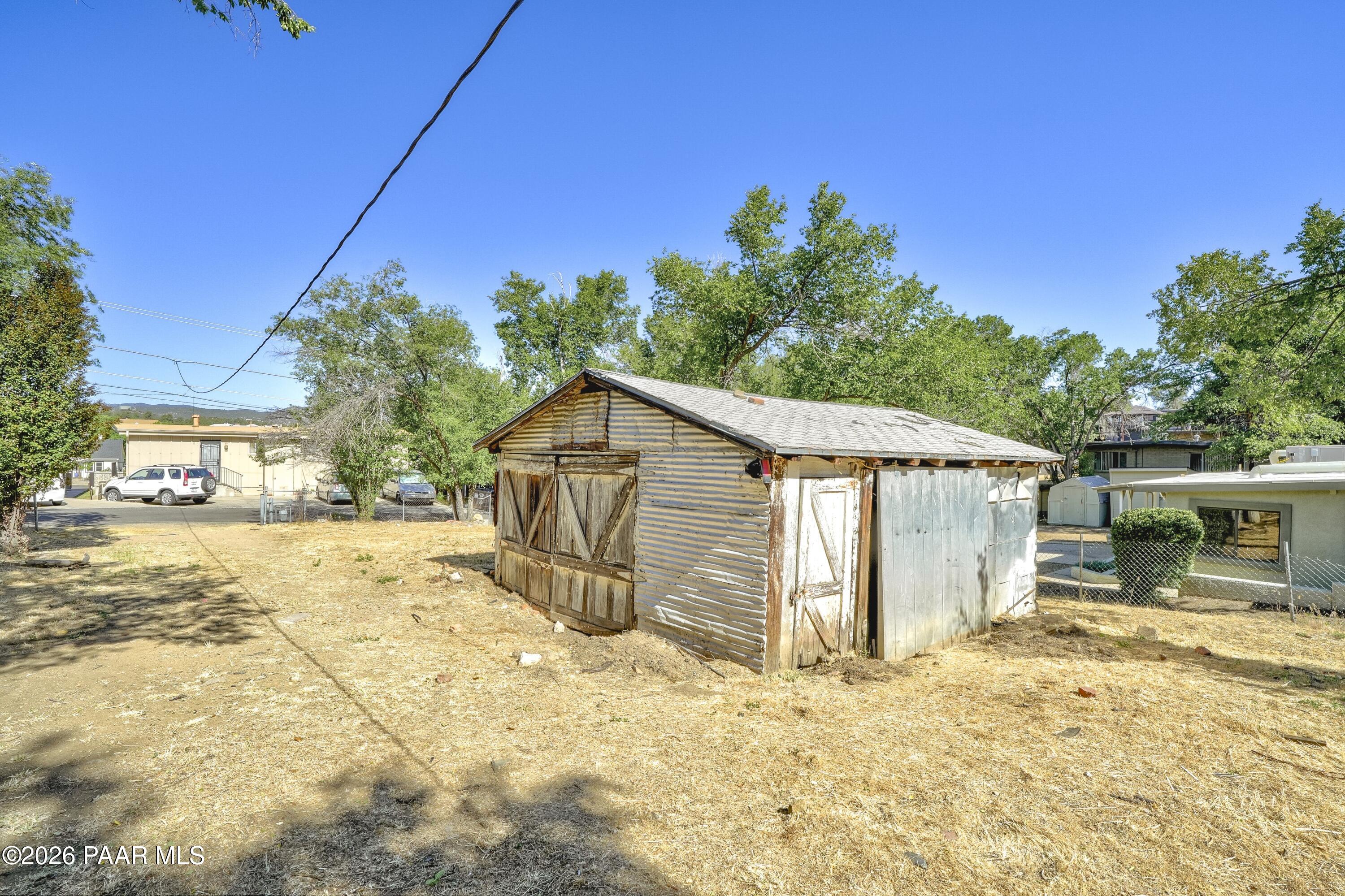330 S Pleasant Street