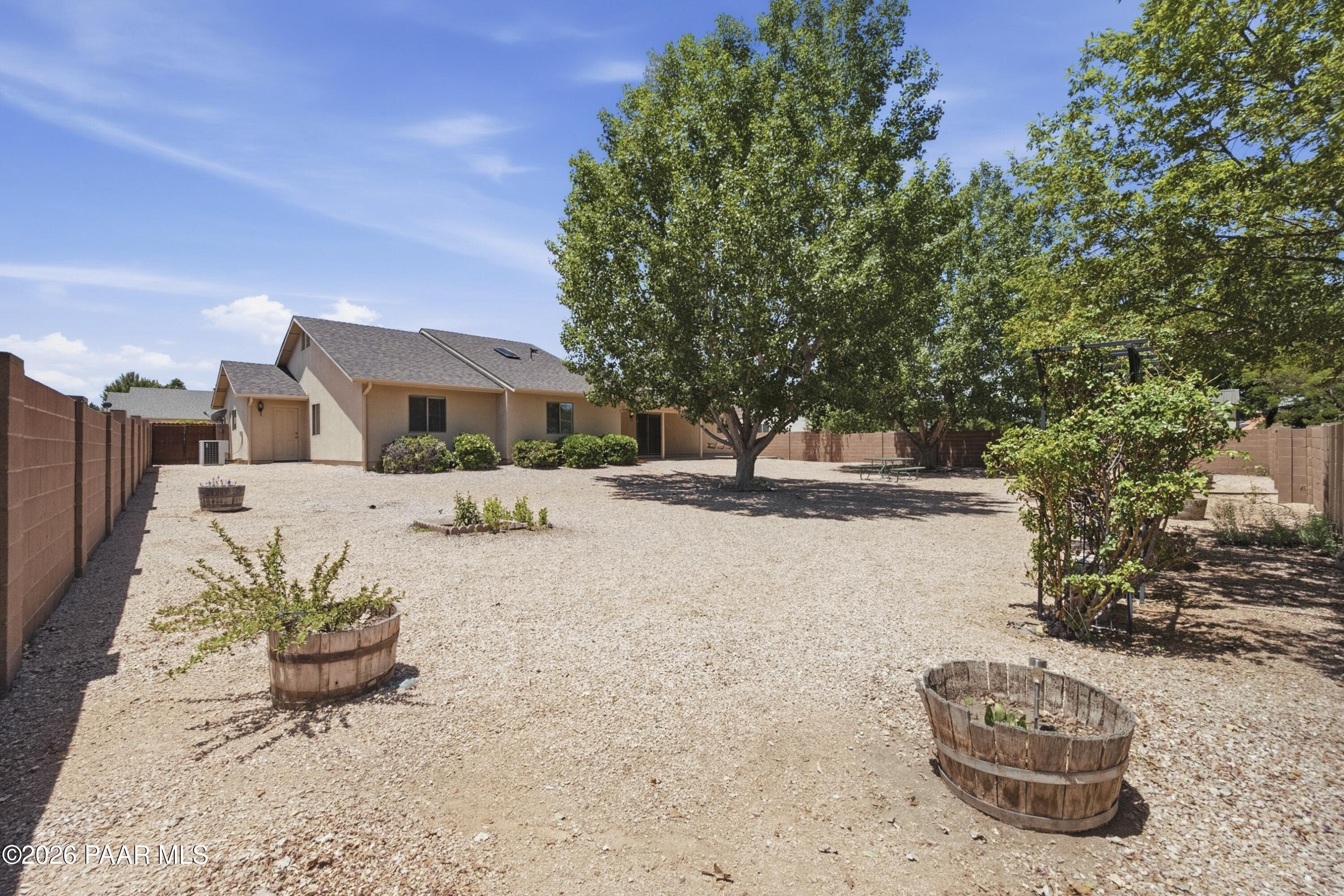 7100 E Granite Peaks