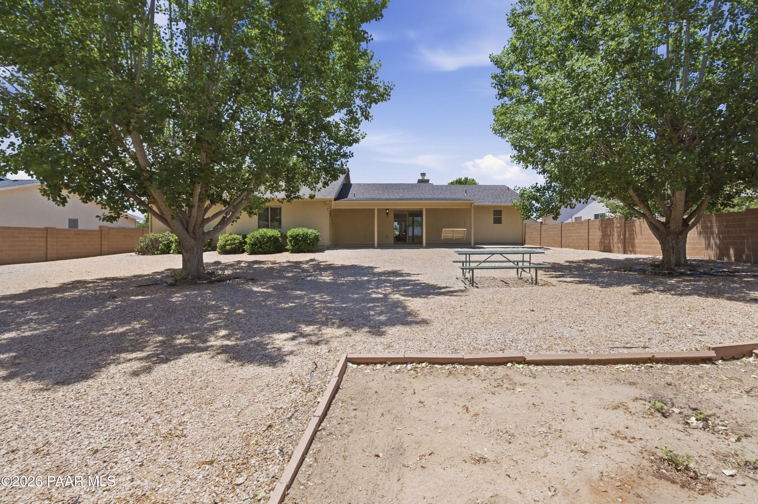 7100 E Granite Peaks