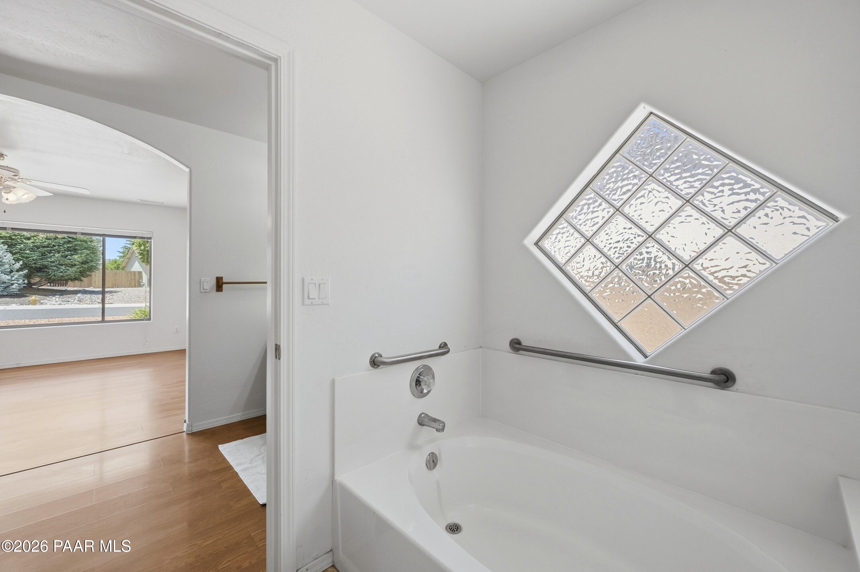 7100 E Granite Peaks
