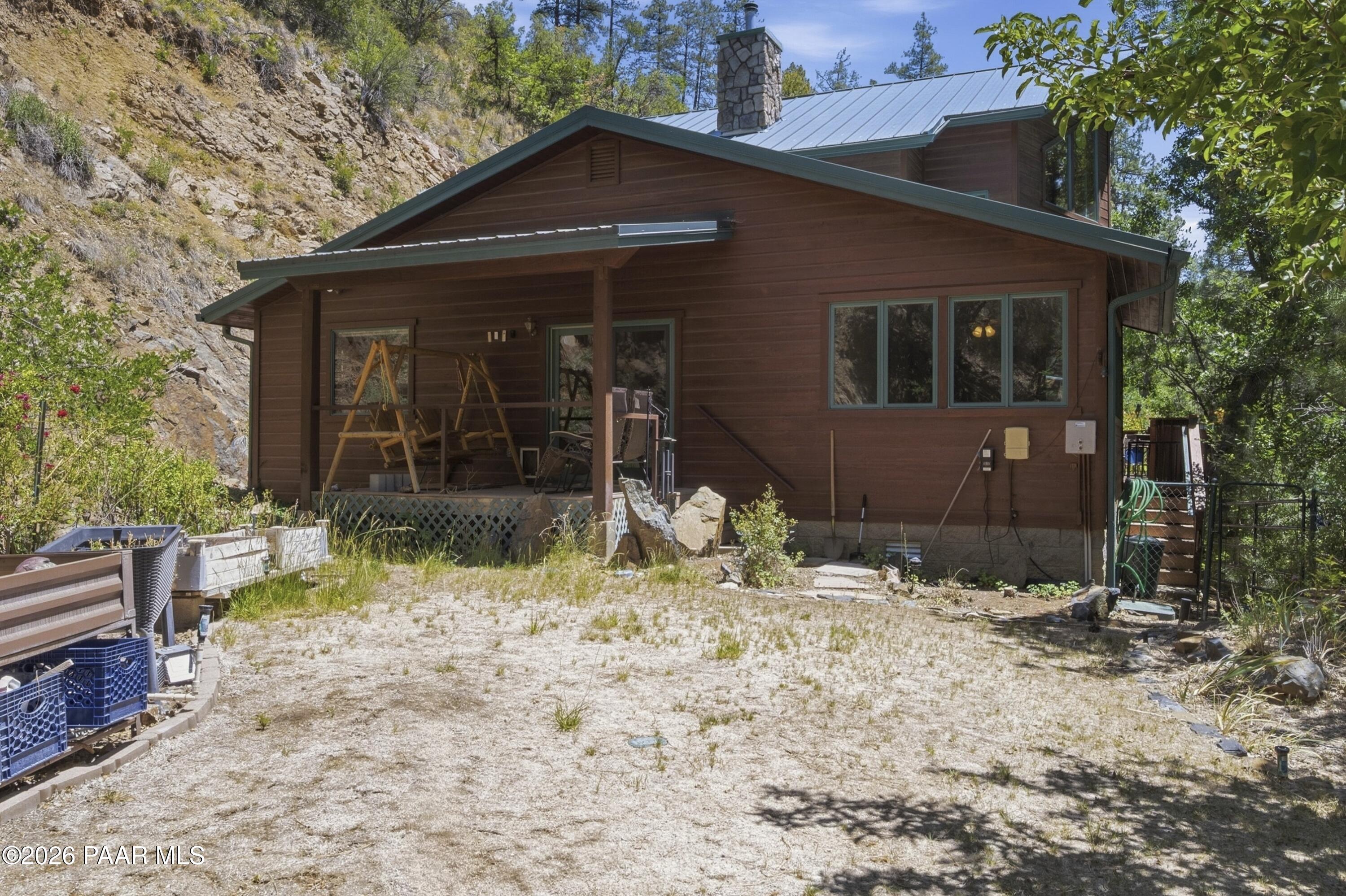 1882 E Old Miner Road