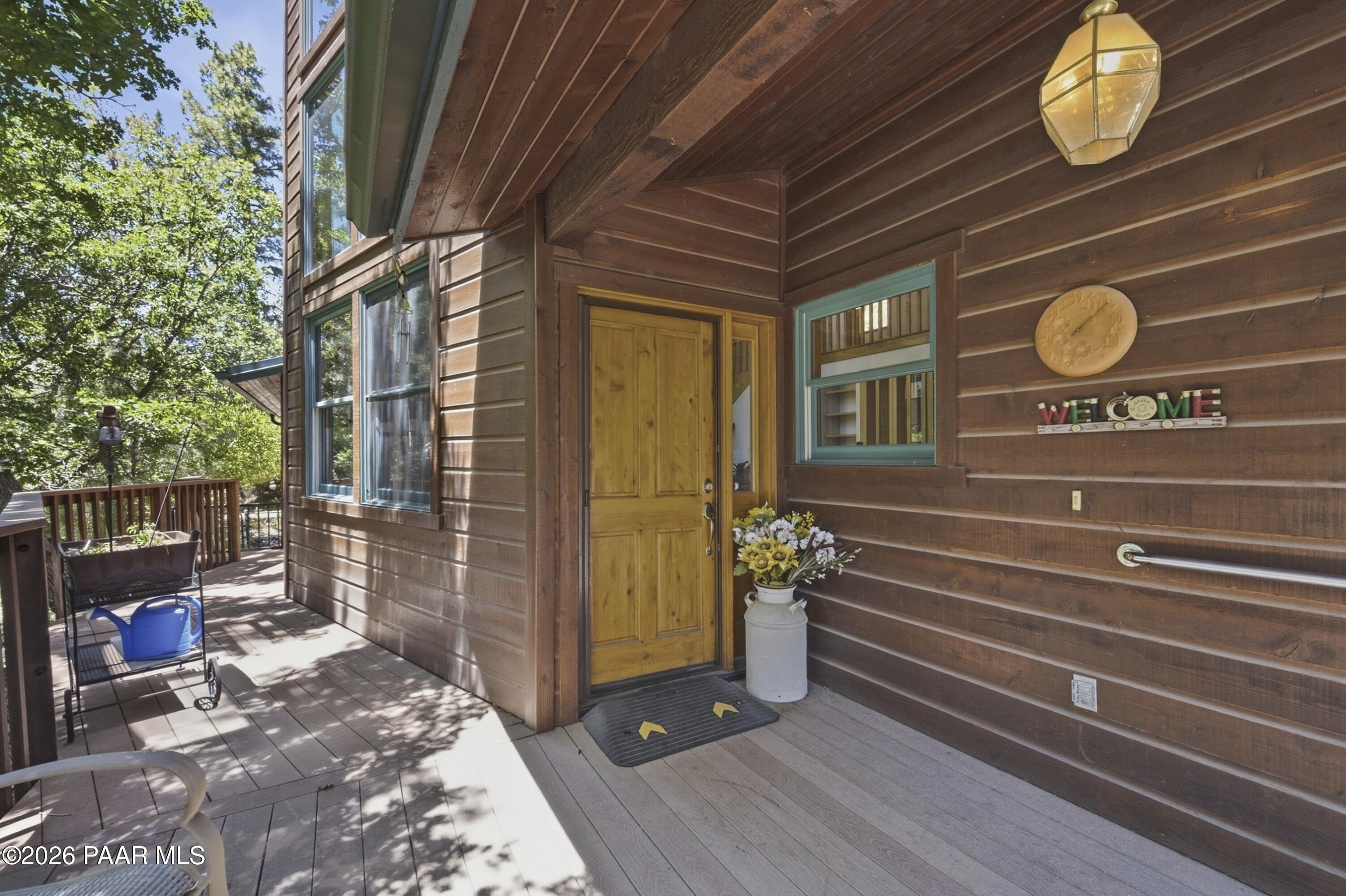 1882 E Old Miner Road
