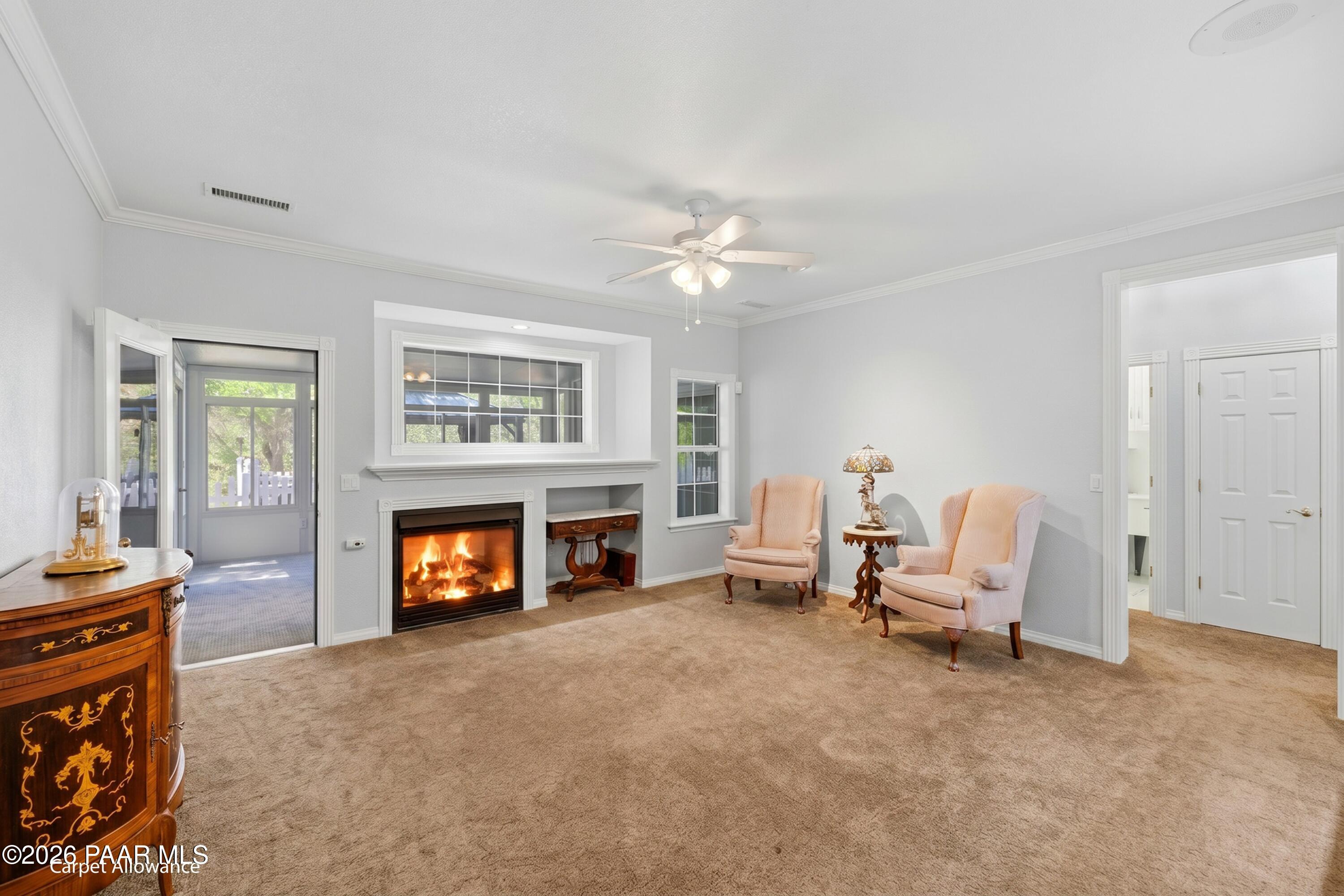 1816 Bond Circle