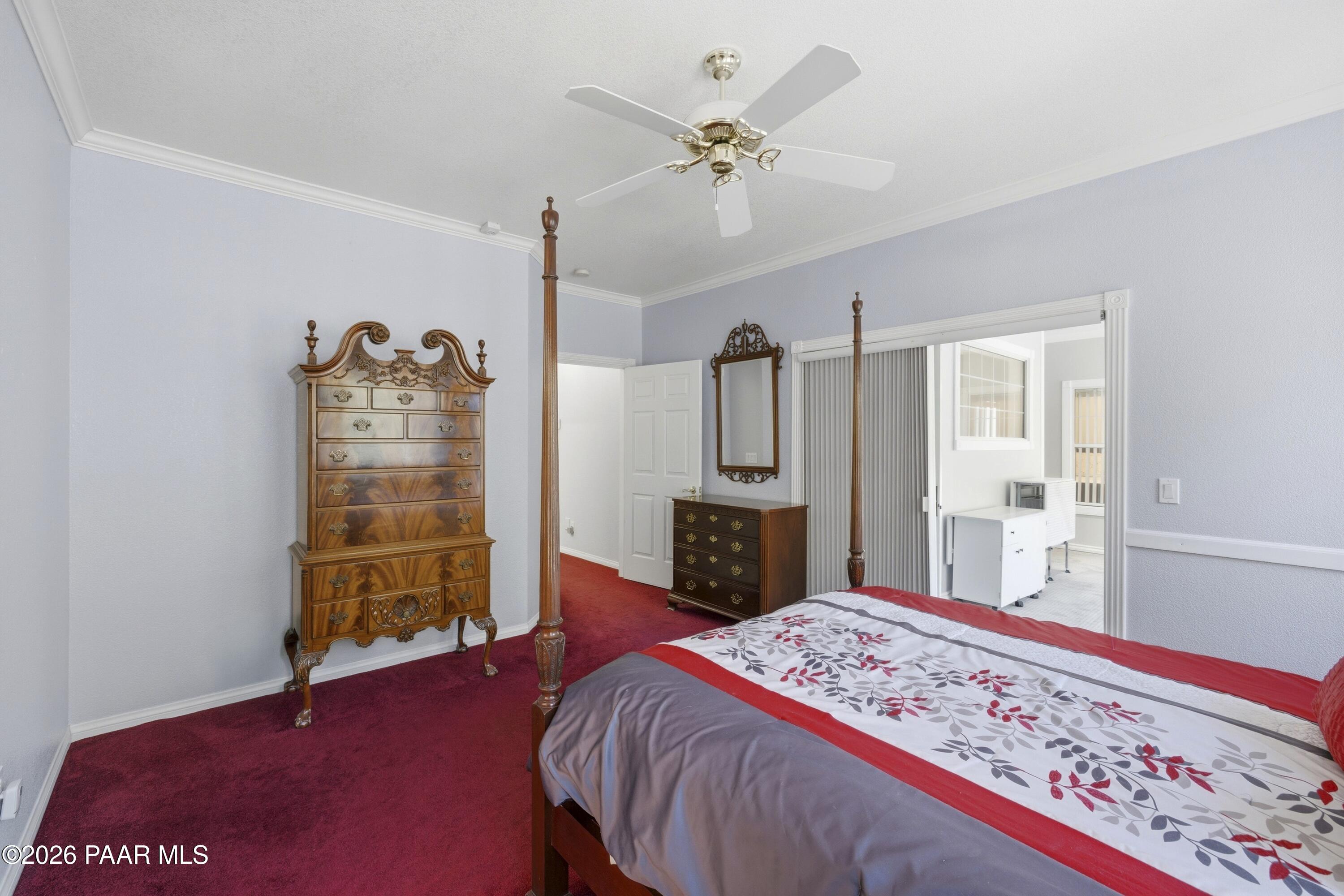1816 Bond Circle