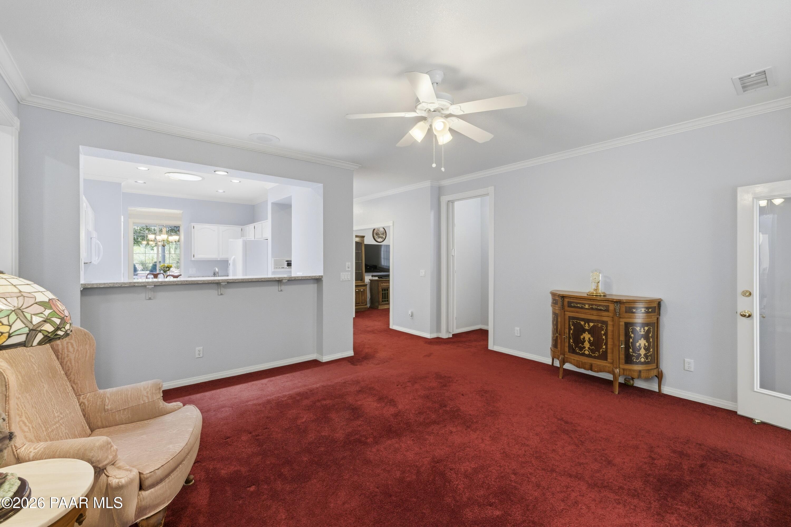 1816 Bond Circle