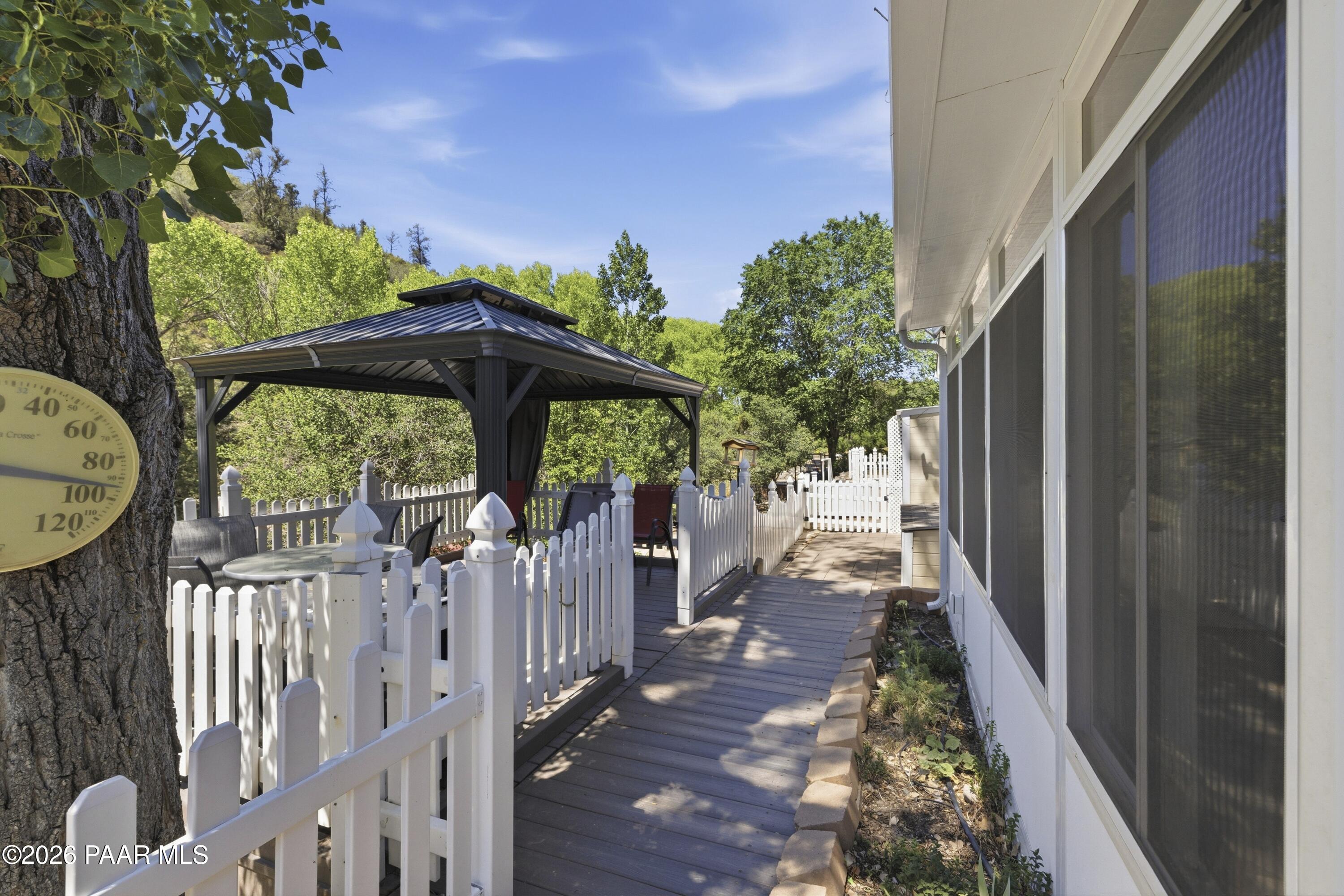 1816 Bond Circle