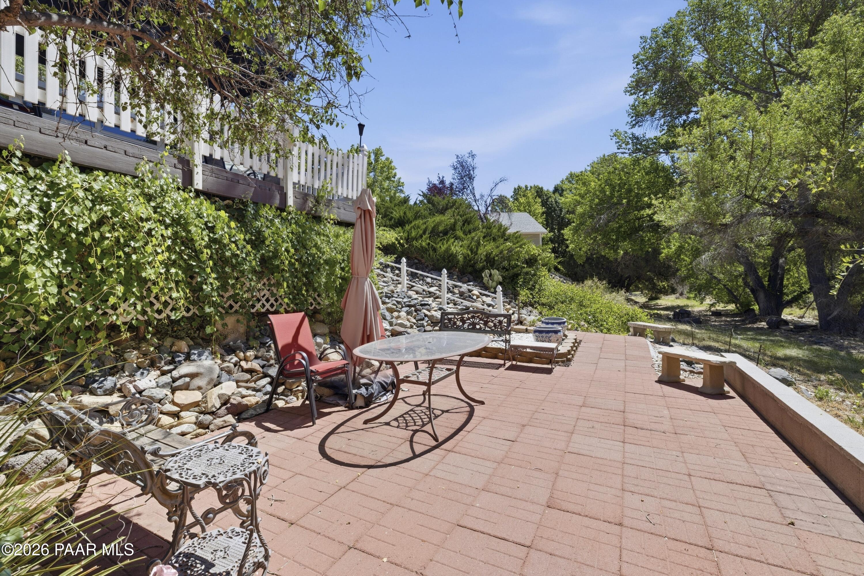 1816 Bond Circle