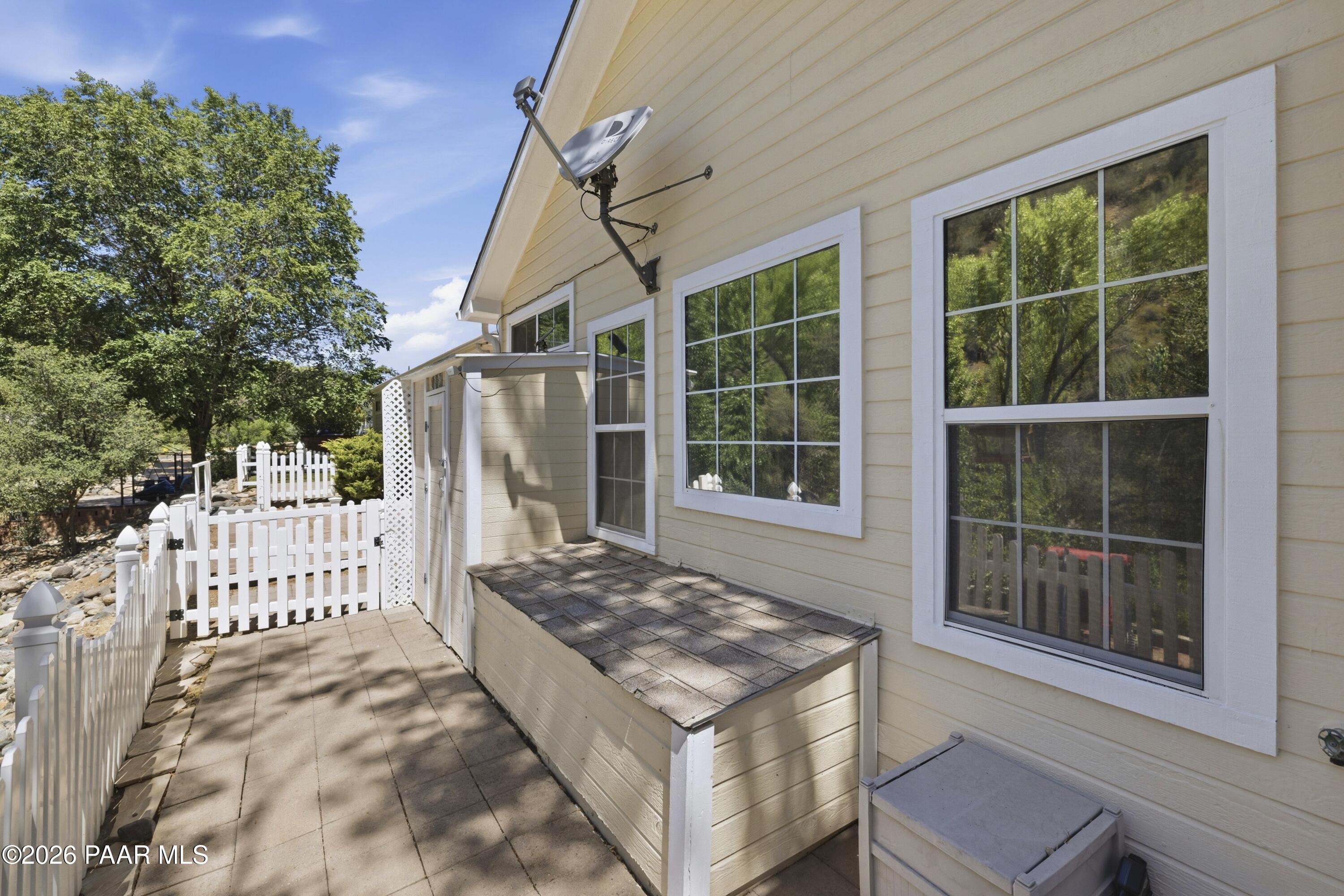 1816 Bond Circle