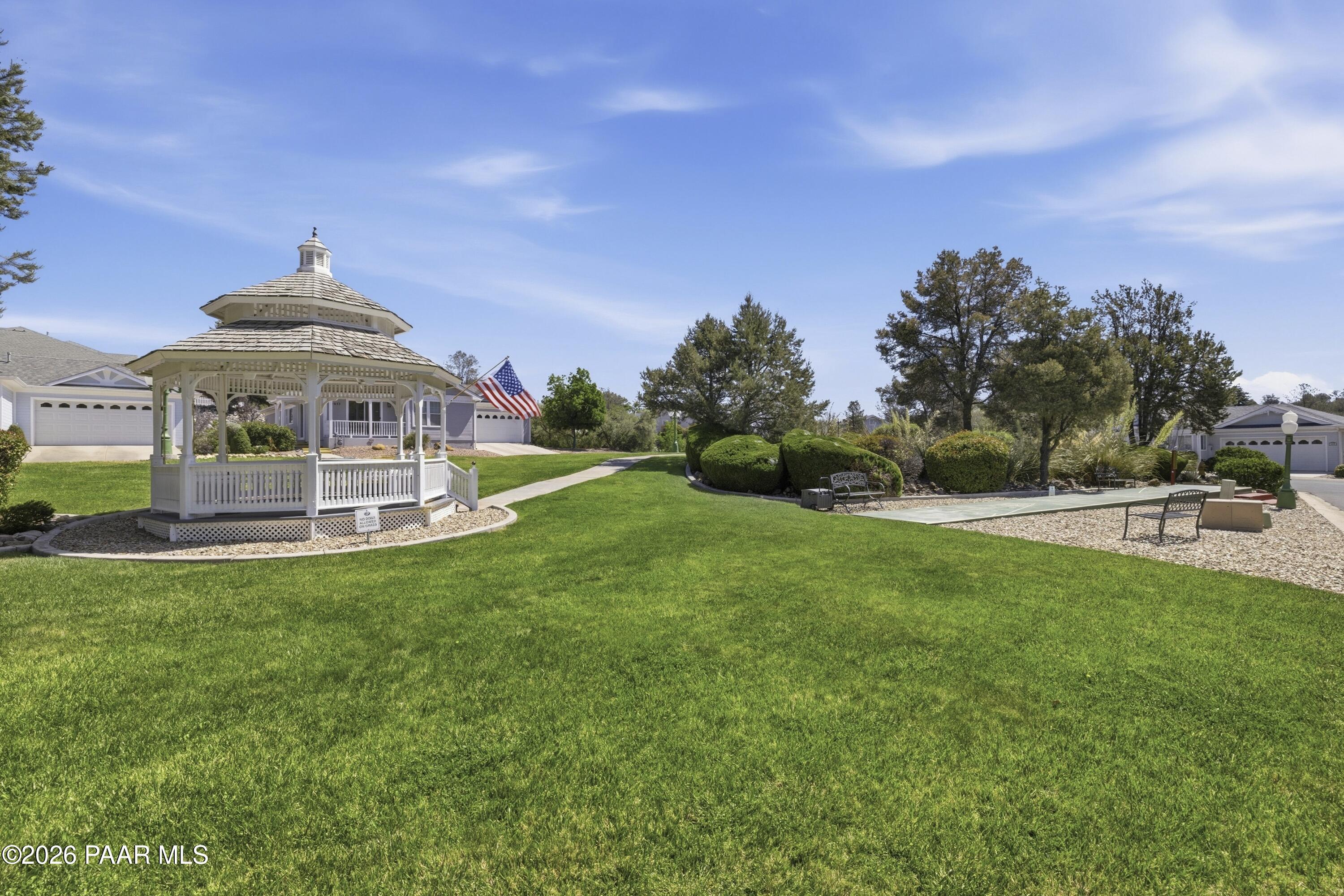 1816 Bond Circle