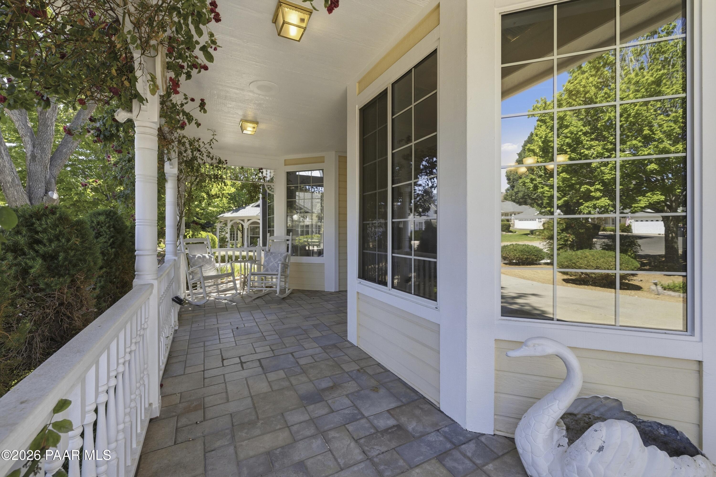 1816 Bond Circle