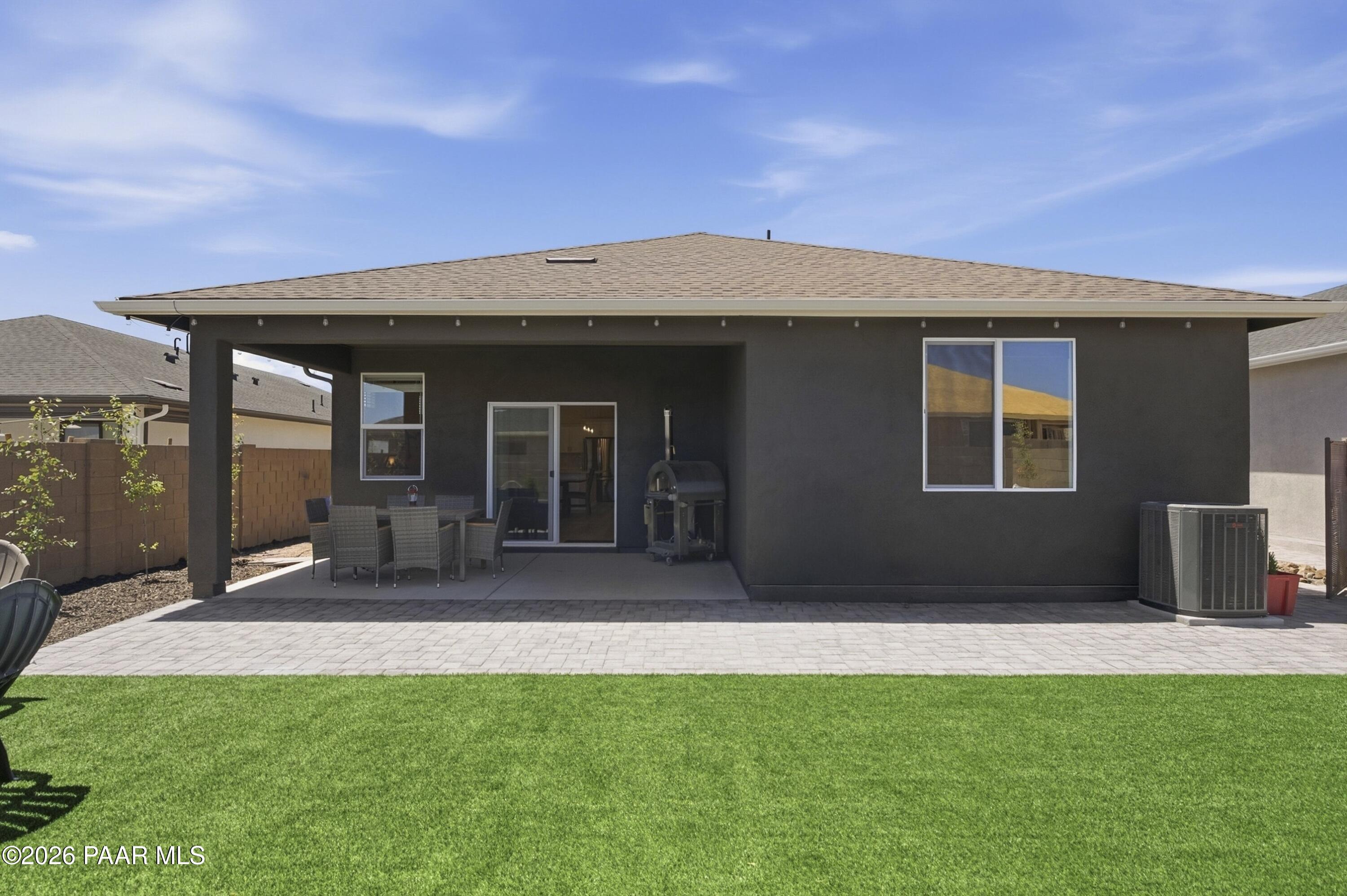 1208 N Prairie Dog Trail