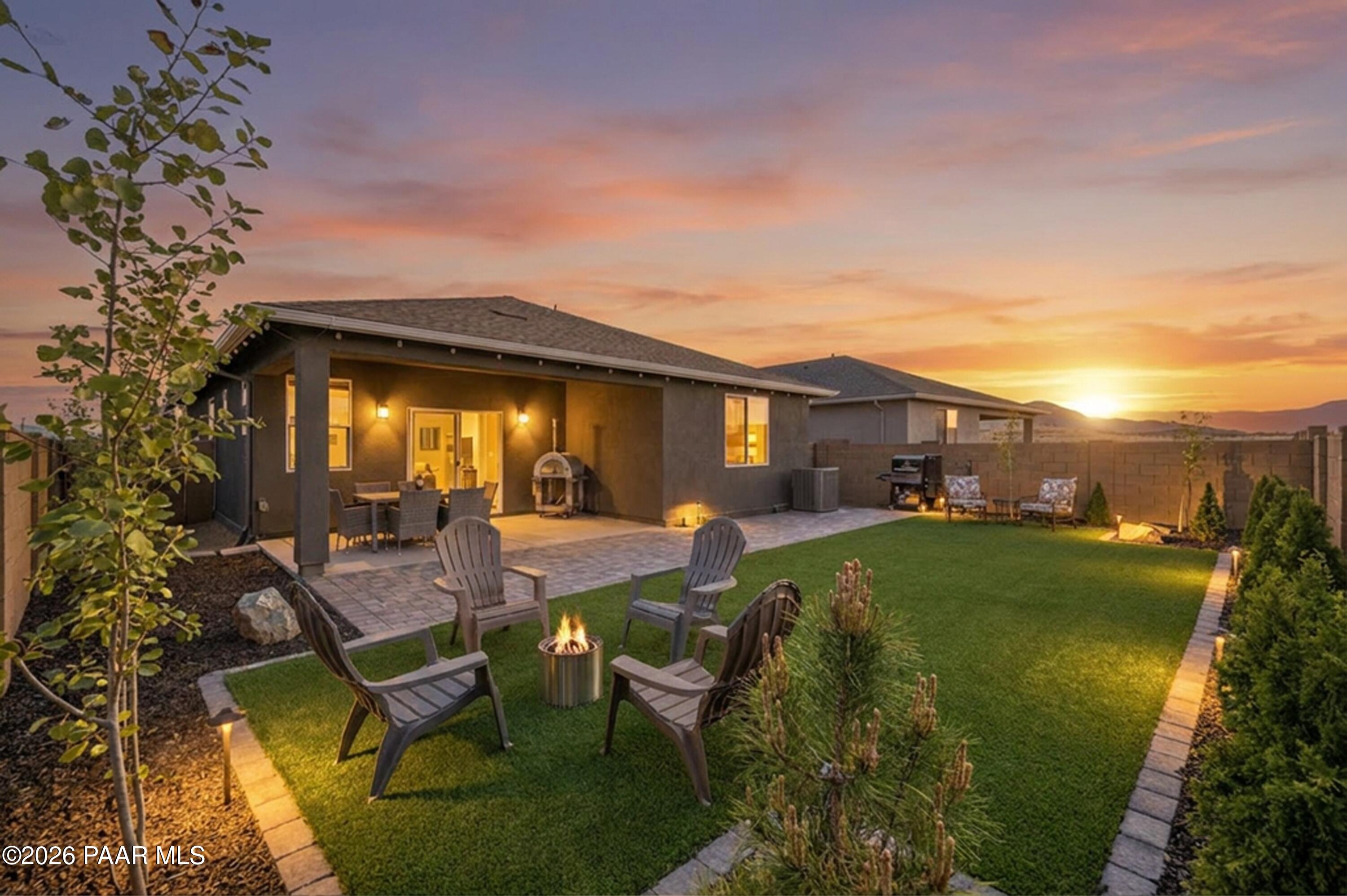 1208 N Prairie Dog Trail