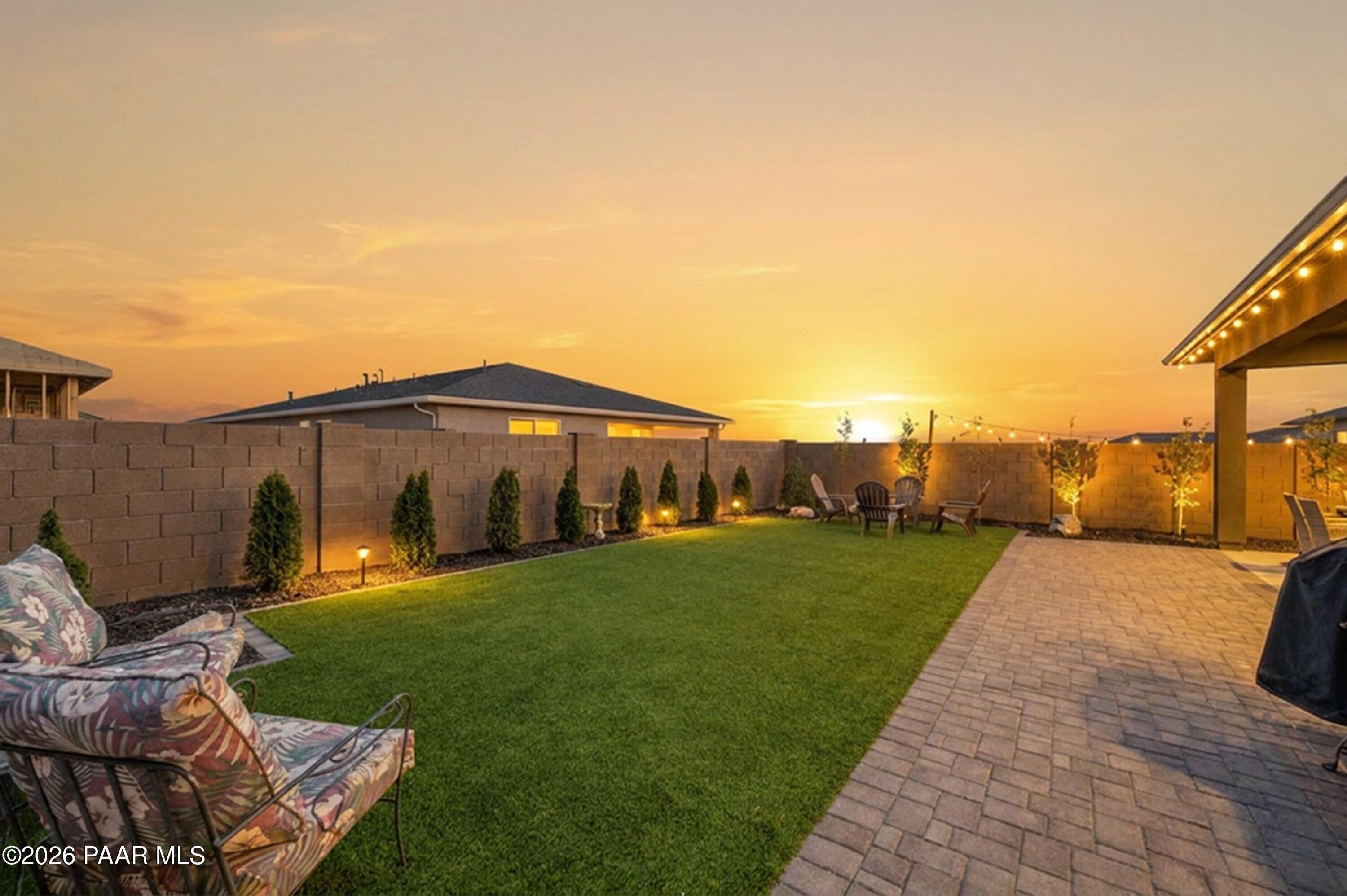 1208 N Prairie Dog Trail