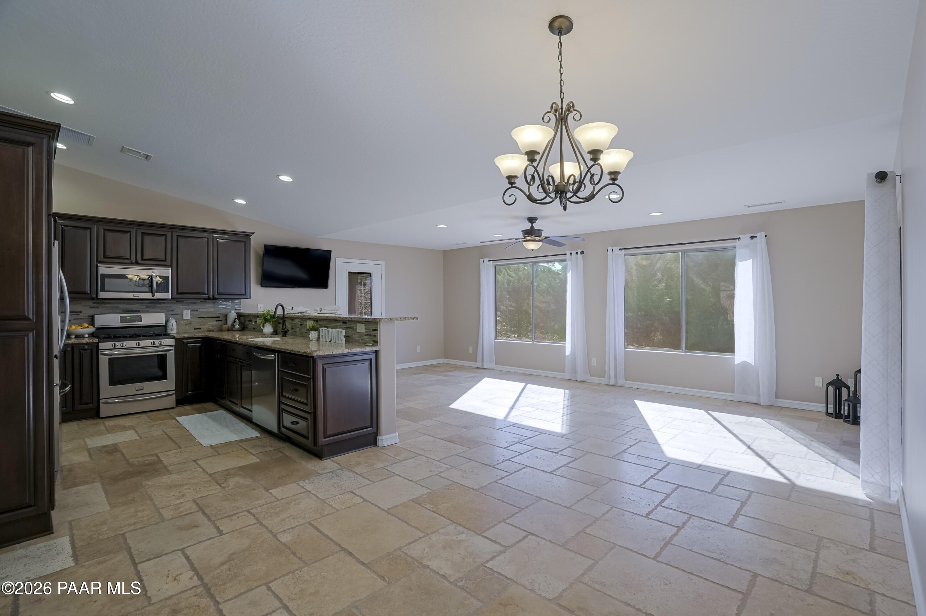 5825 Curry Court