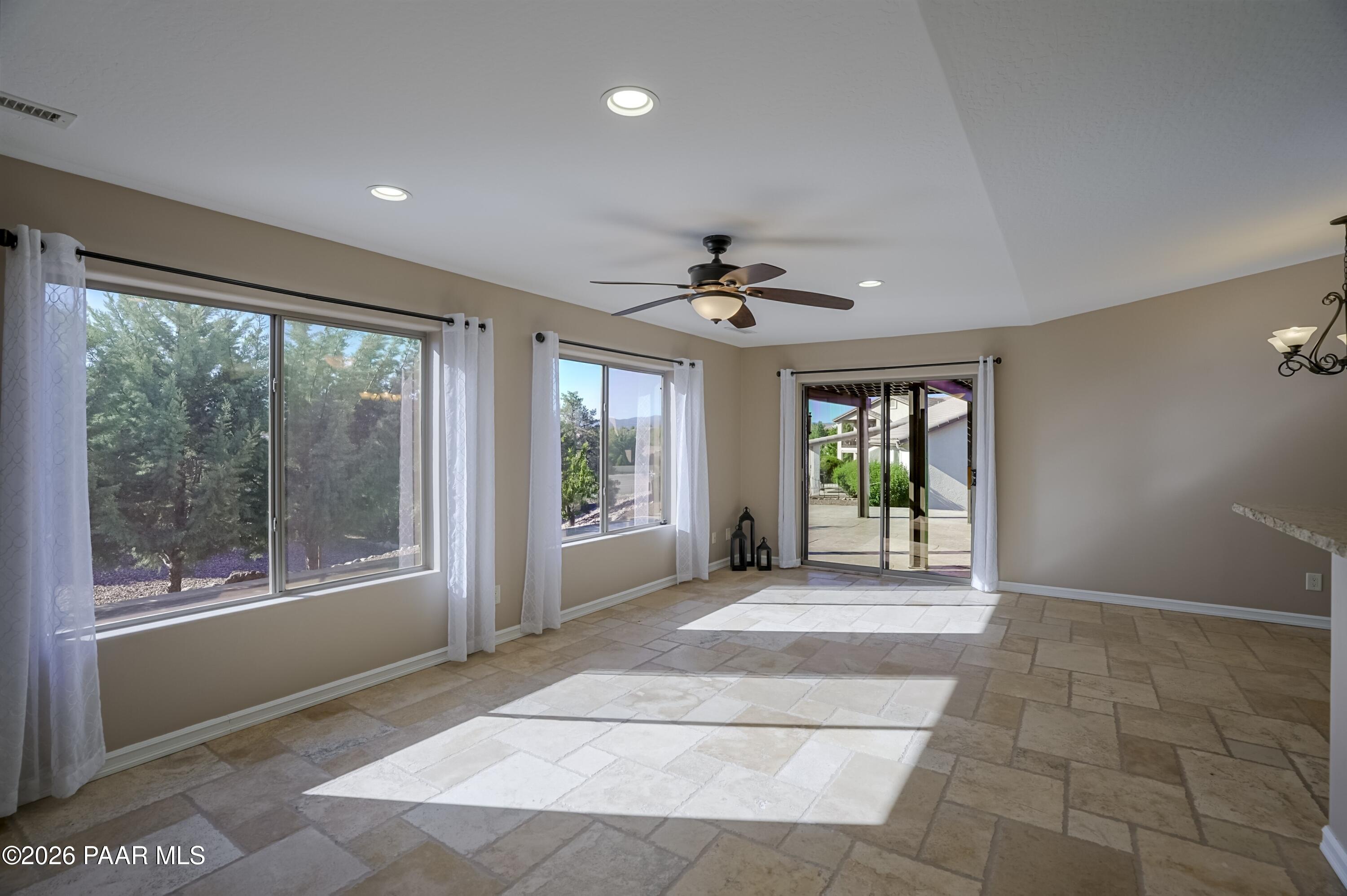 5825 Curry Court