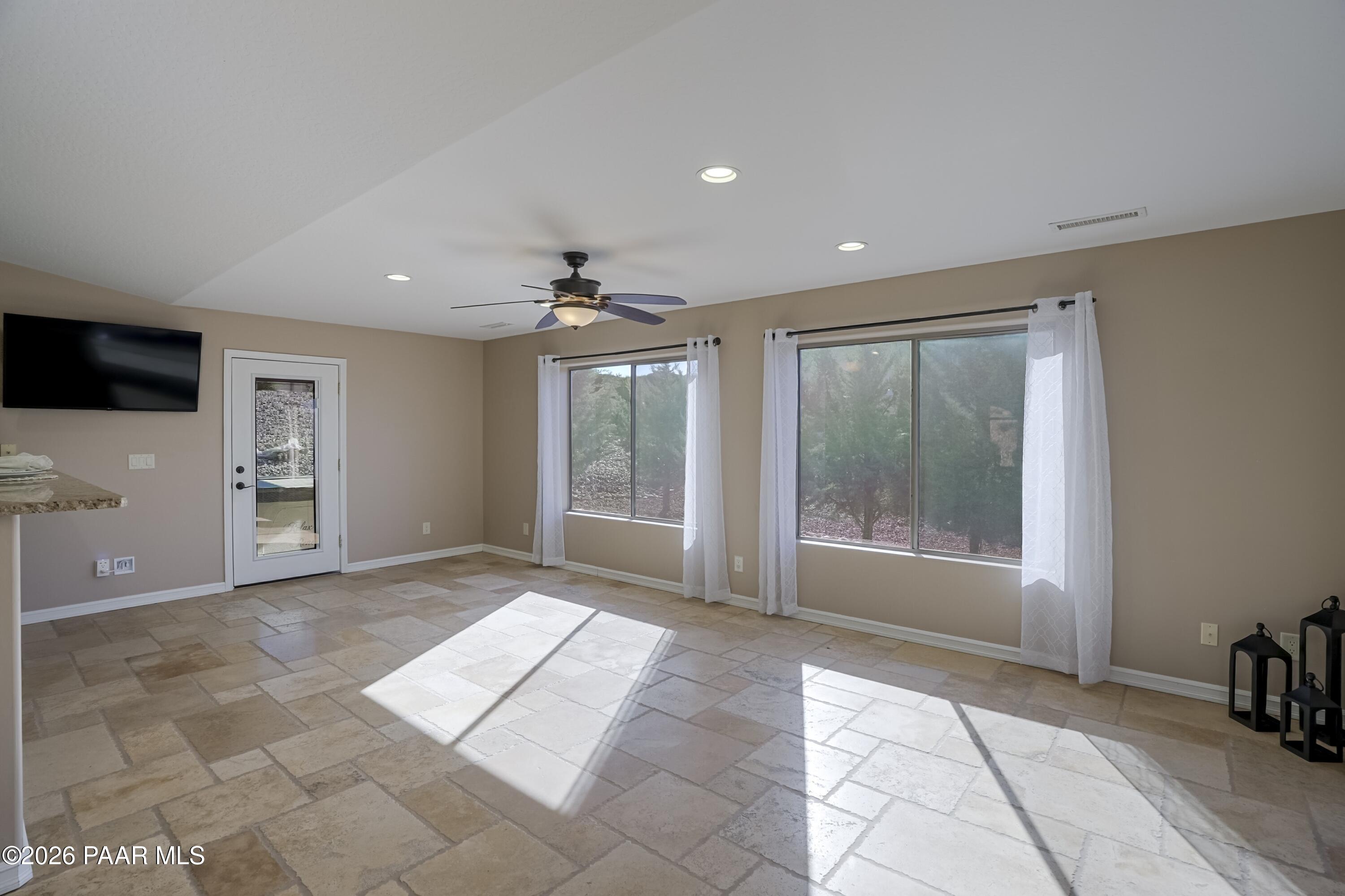5825 Curry Court