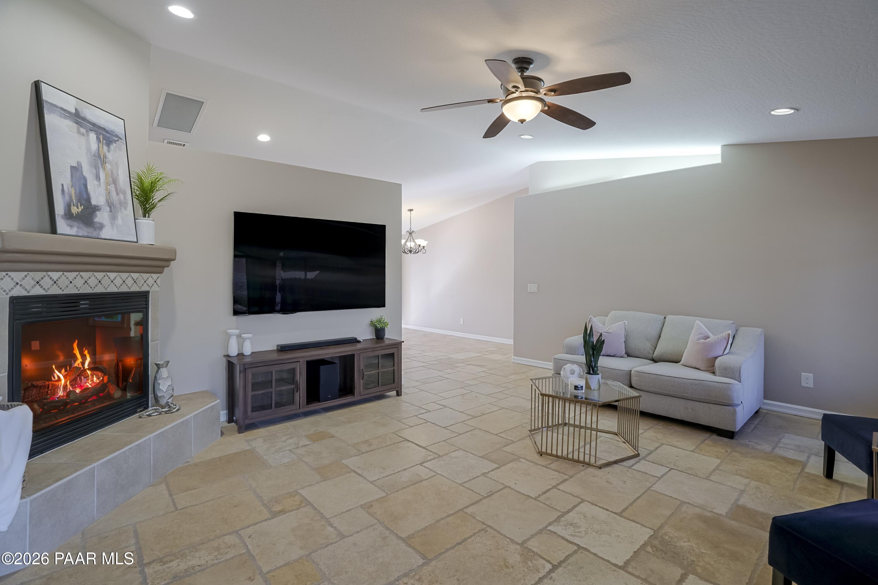 5825 Curry Court