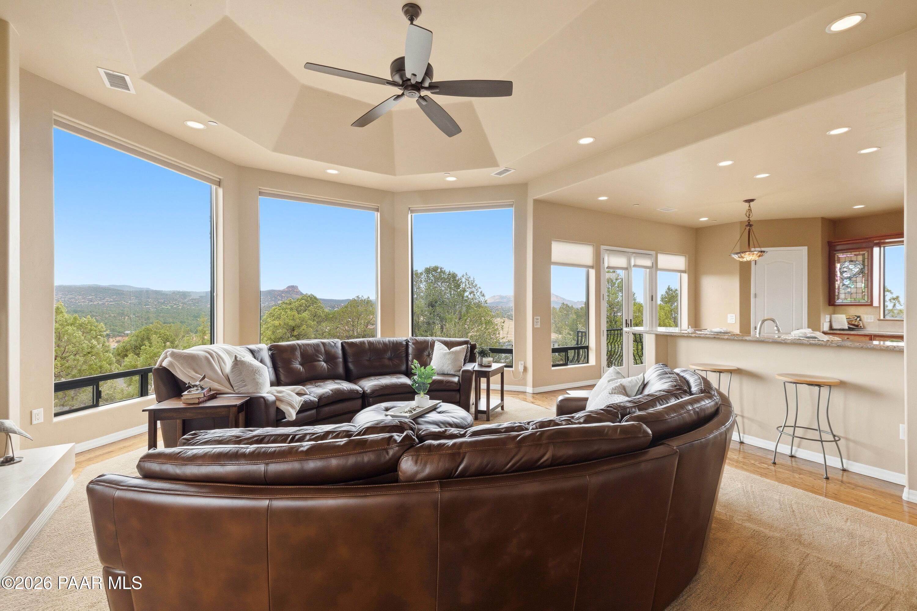 803 Scenic Pointe