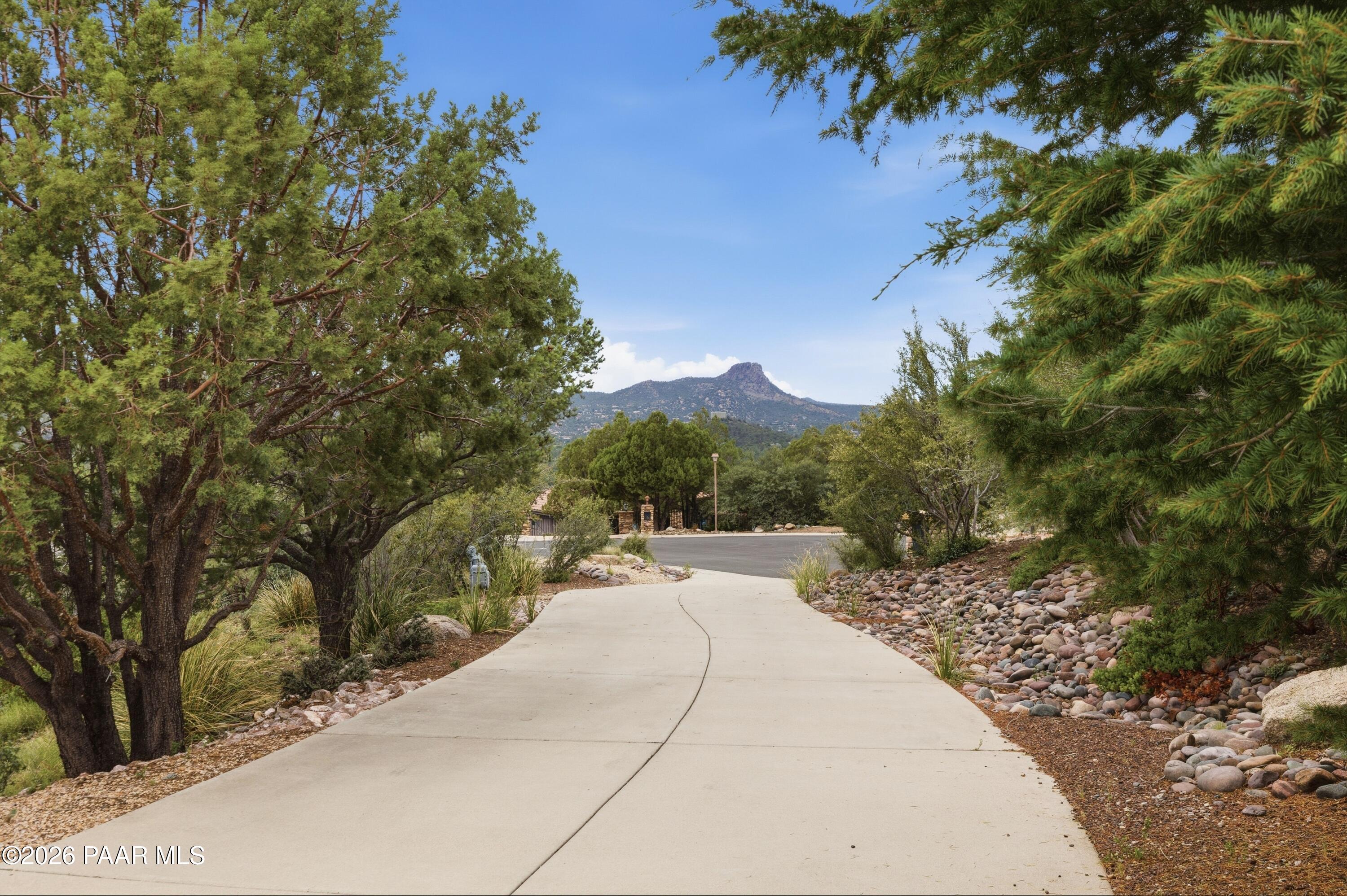 803 Scenic Pointe