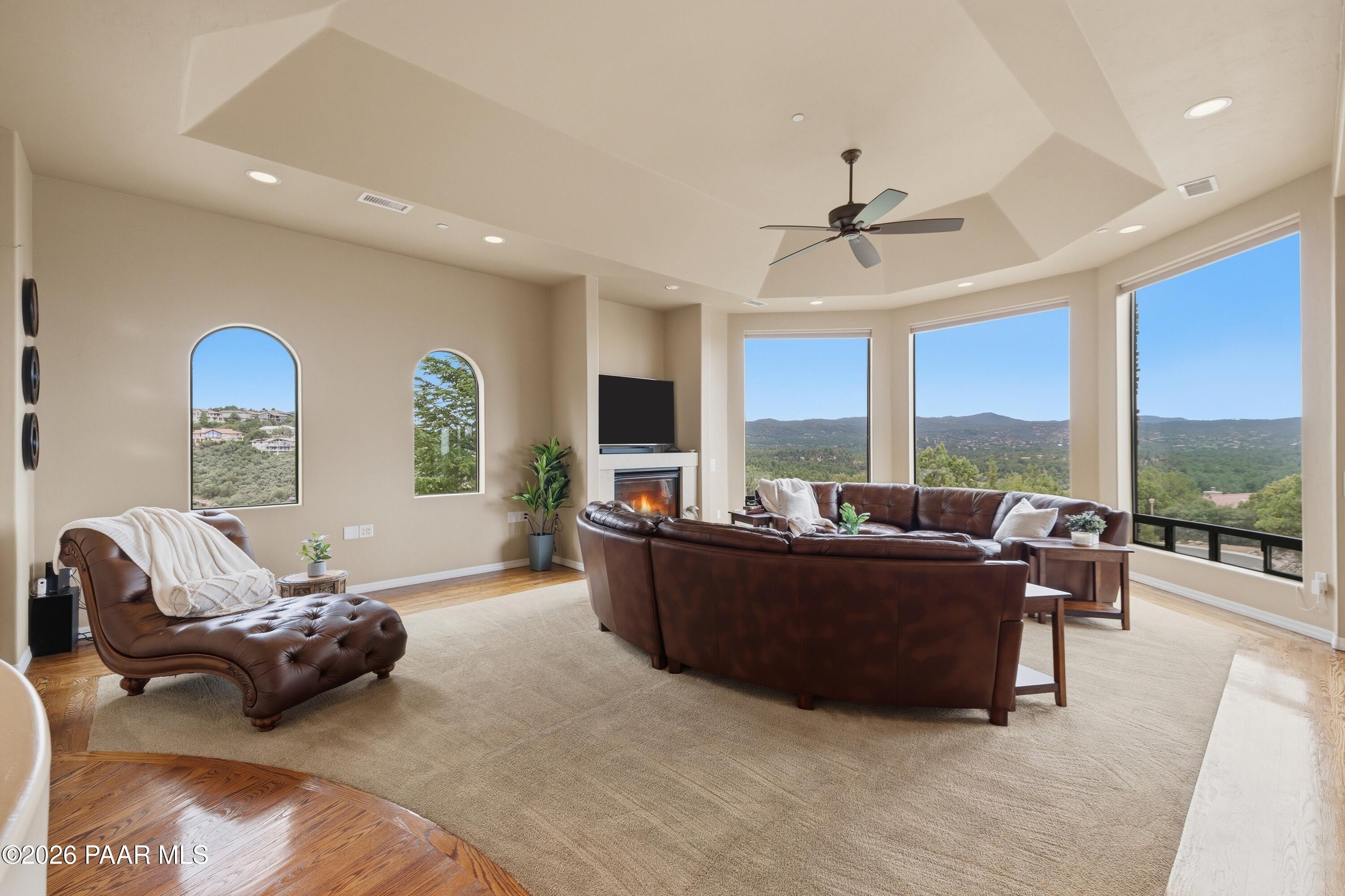 803 Scenic Pointe
