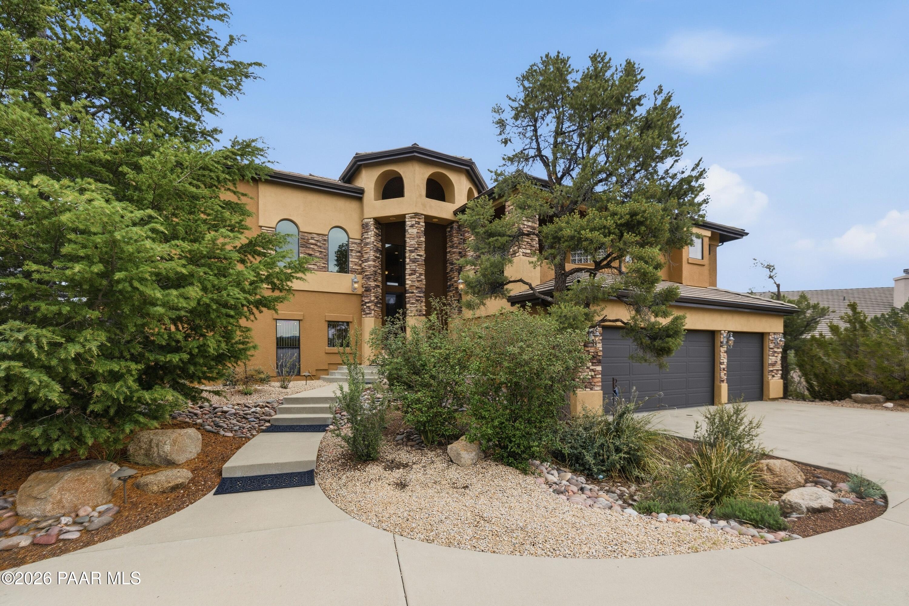 803 Scenic Pointe