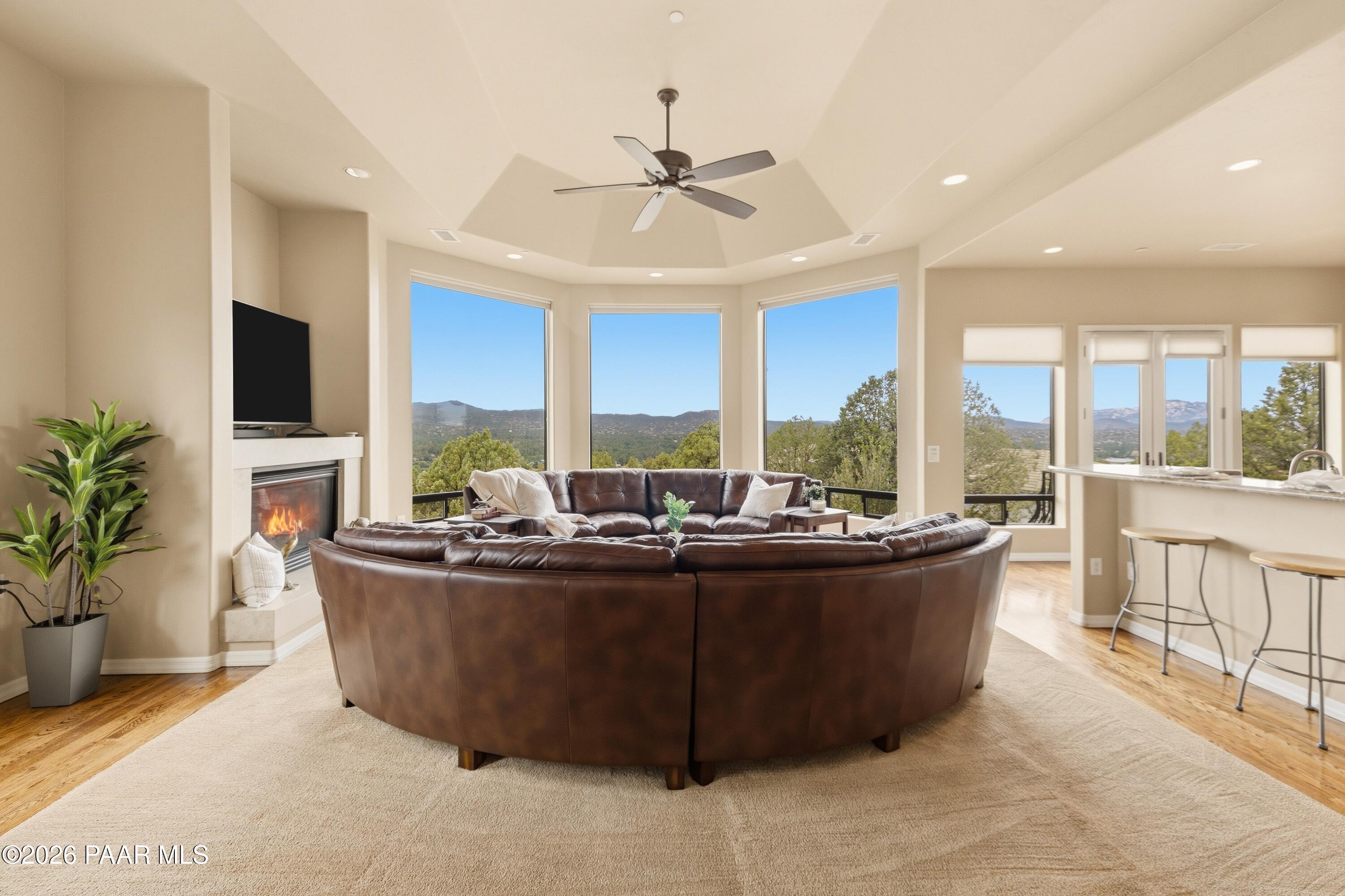 803 Scenic Pointe