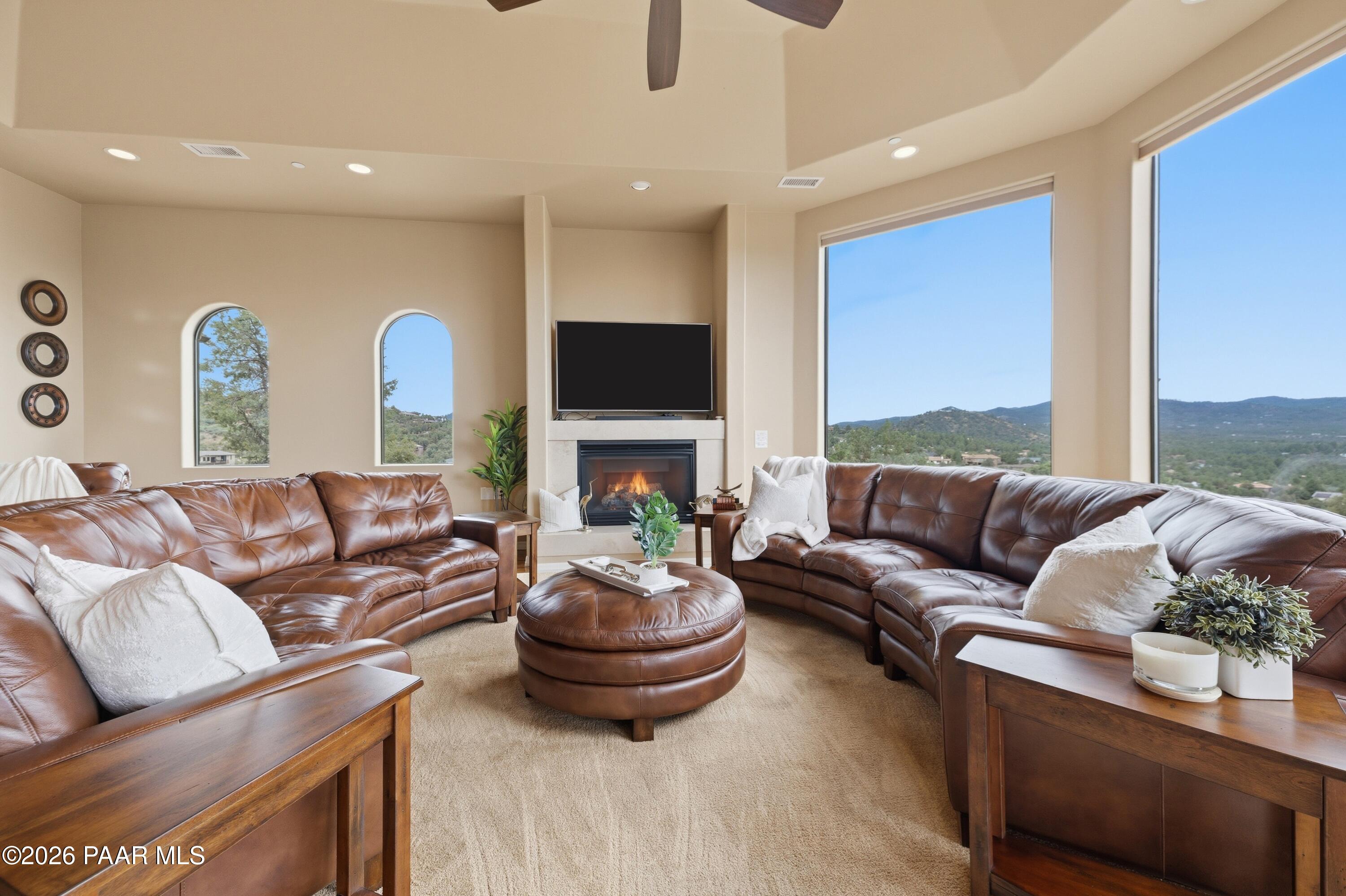 803 Scenic Pointe