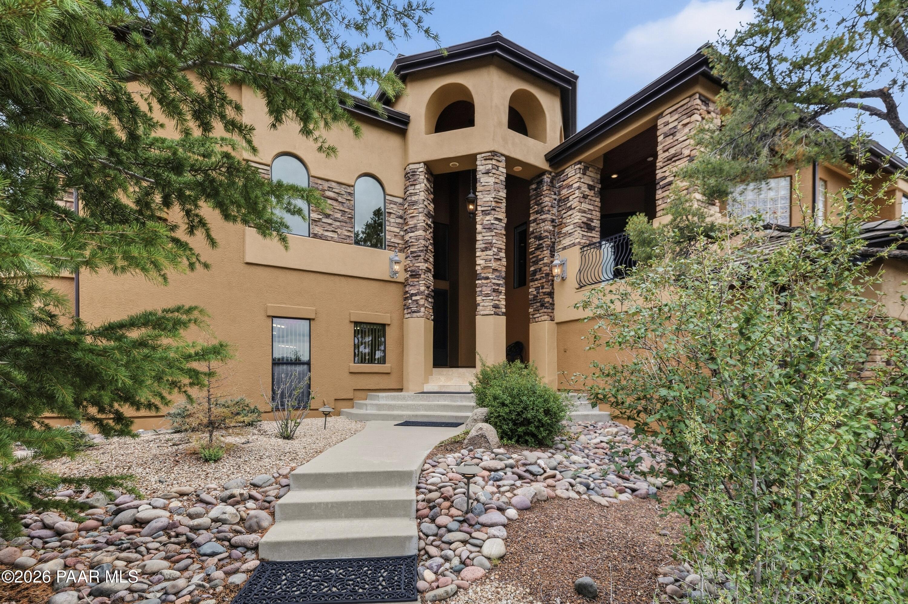 803 Scenic Pointe