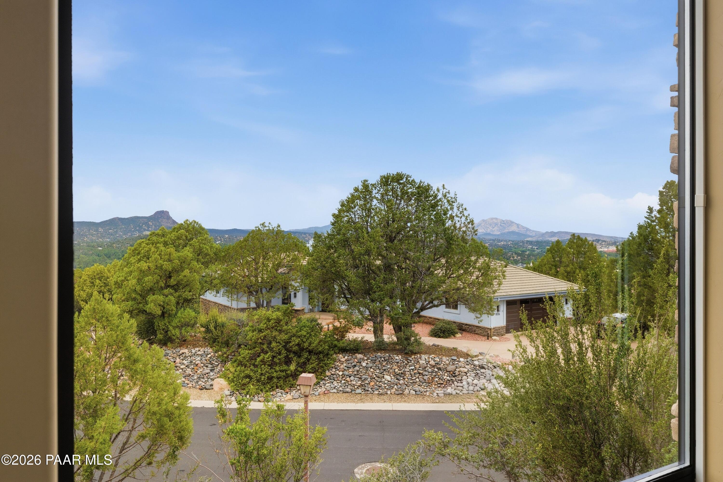 803 Scenic Pointe
