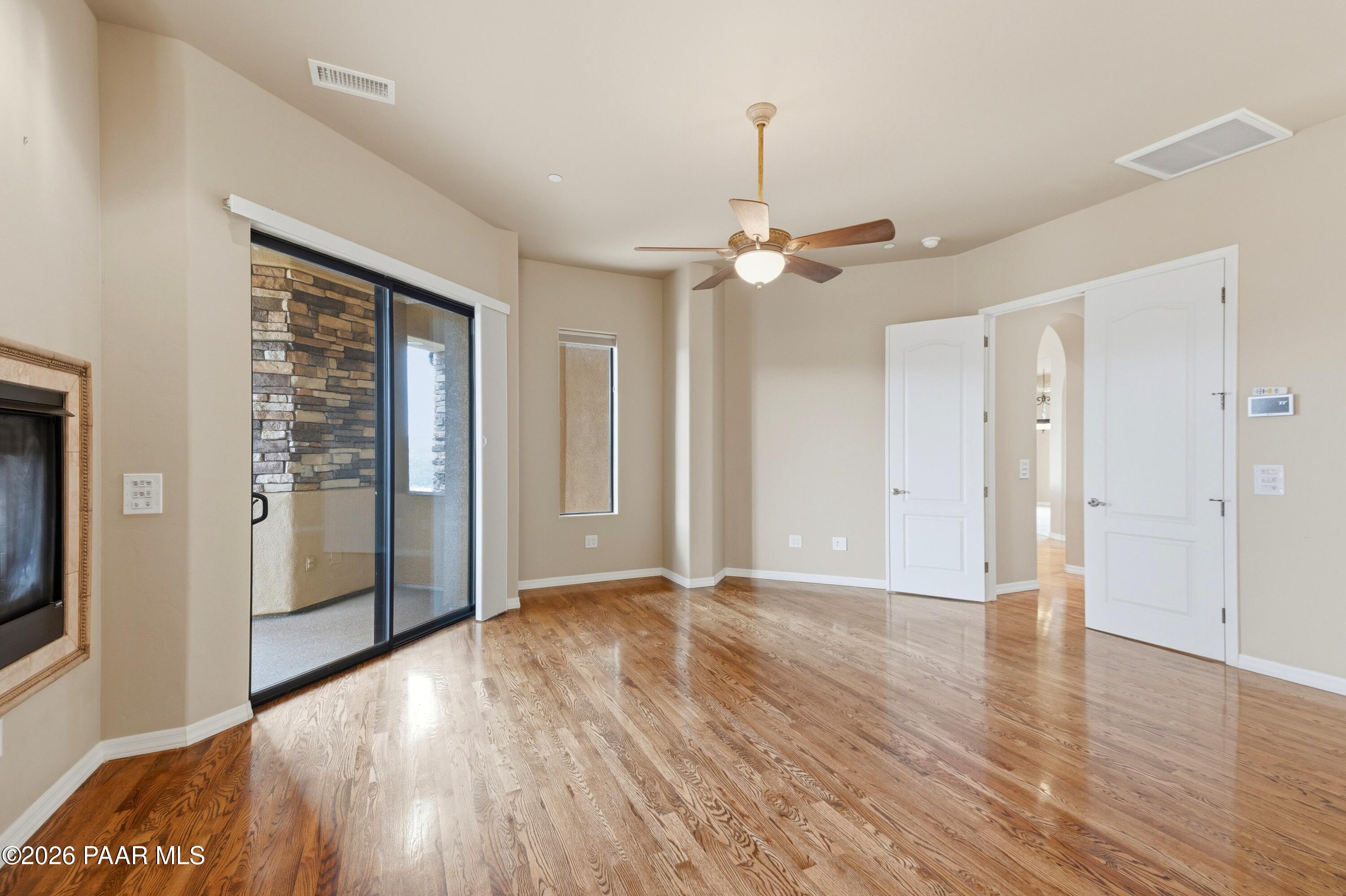 803 Scenic Pointe