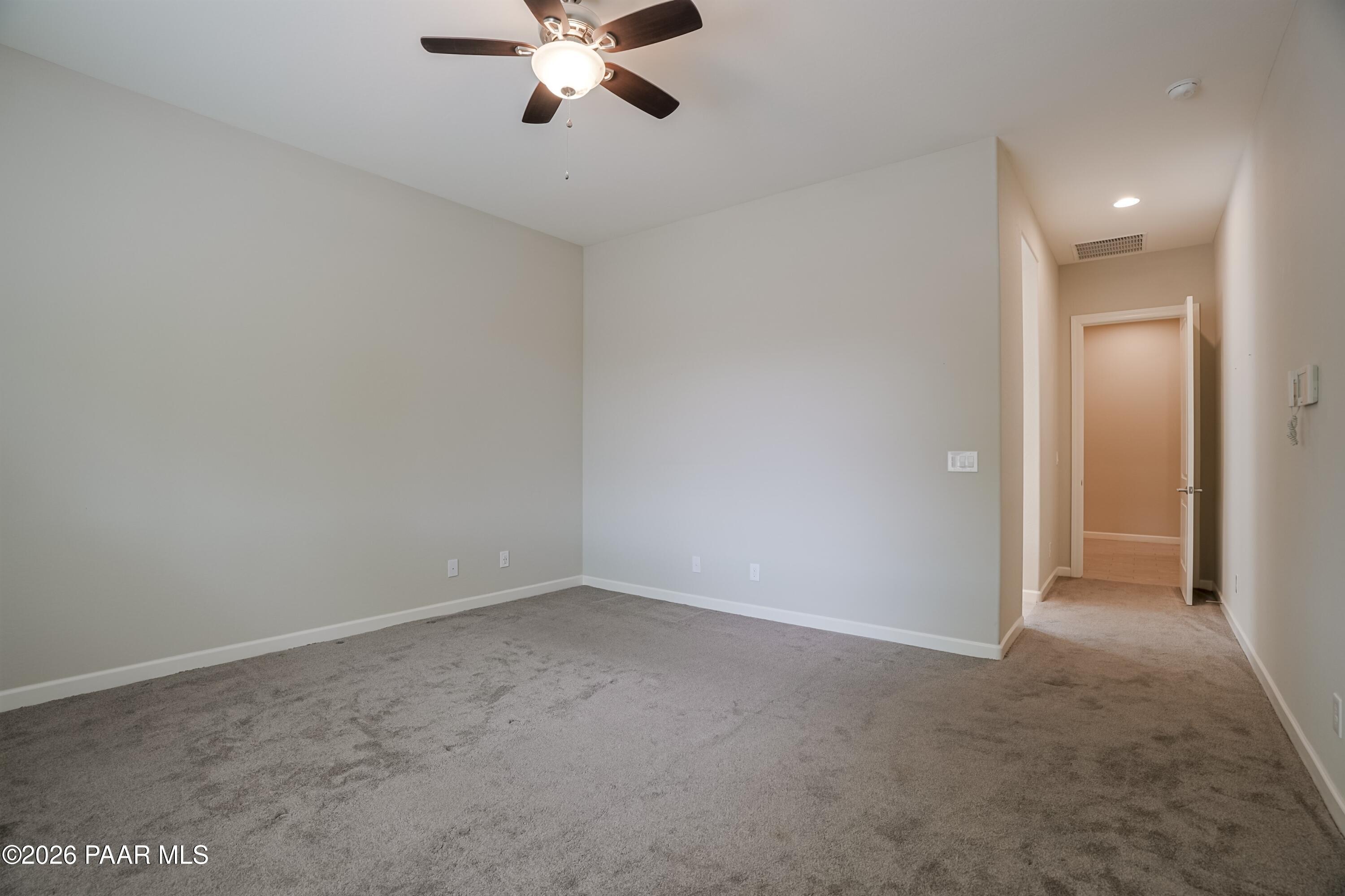 8248 N Sunset Ridge