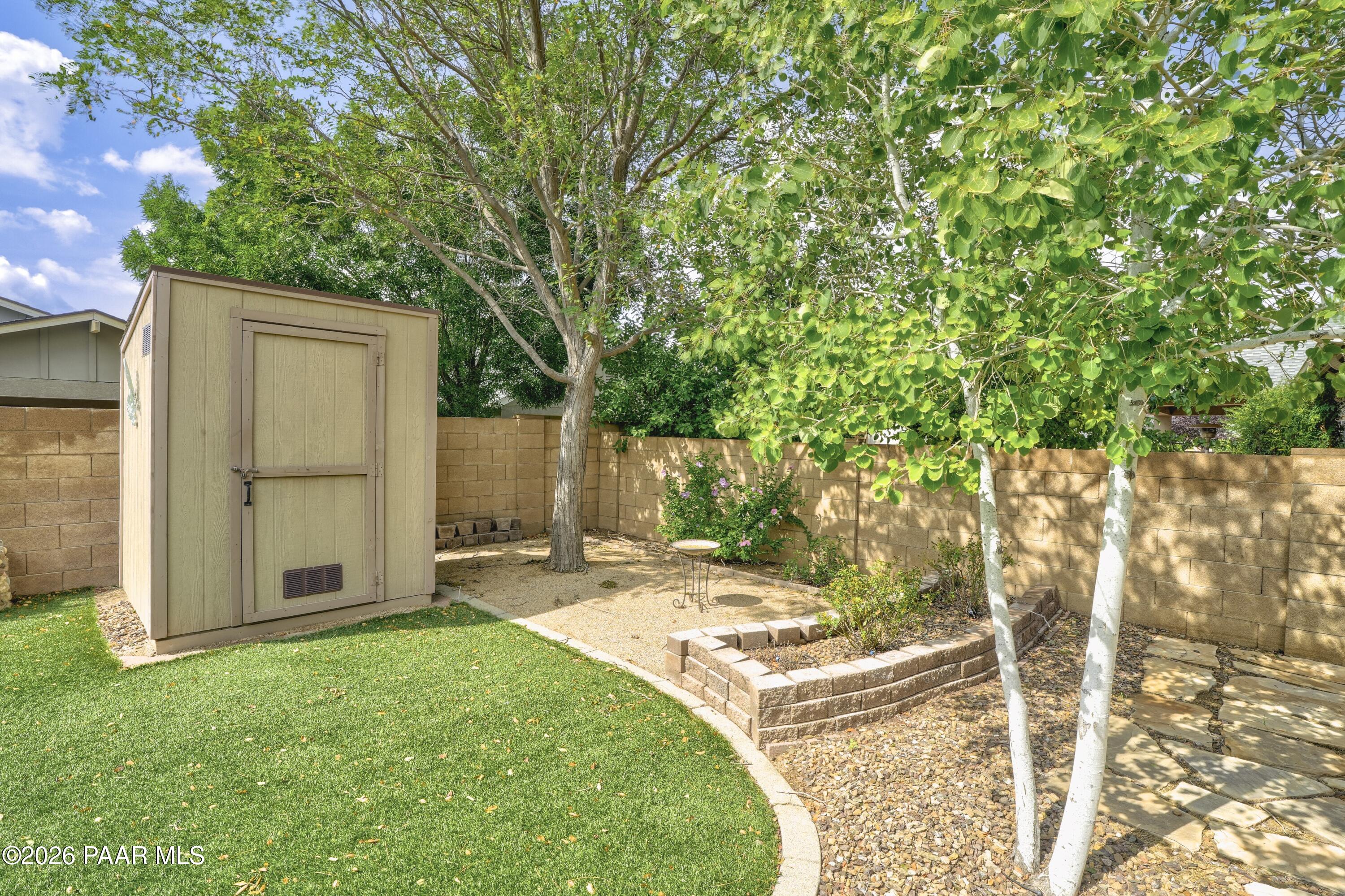 13055 E Santiago Street